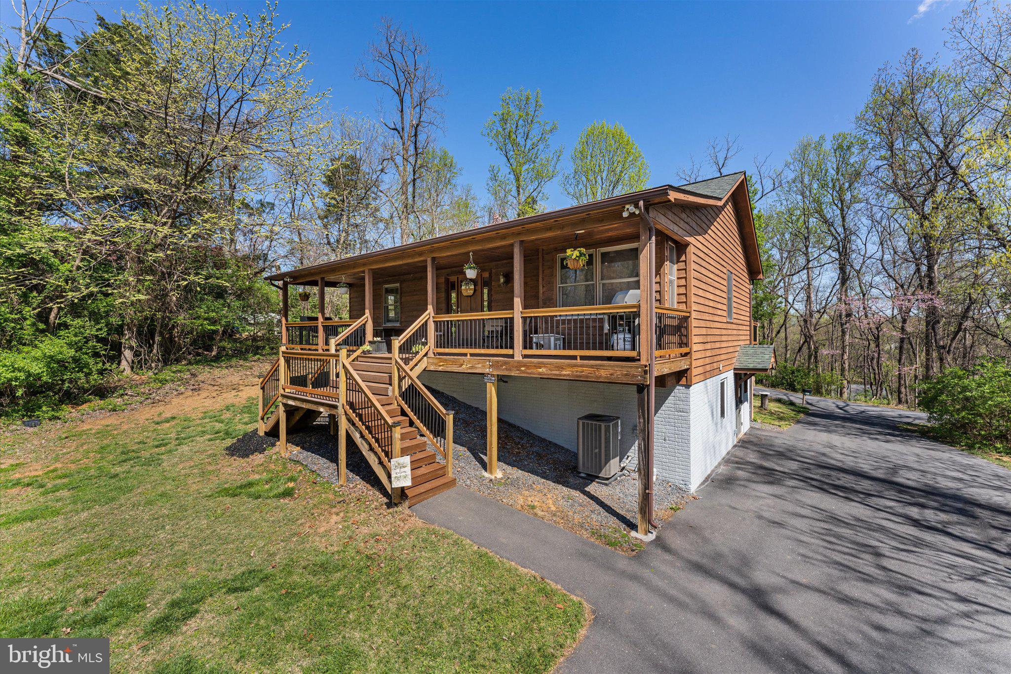 SHEN SHORES - Residential