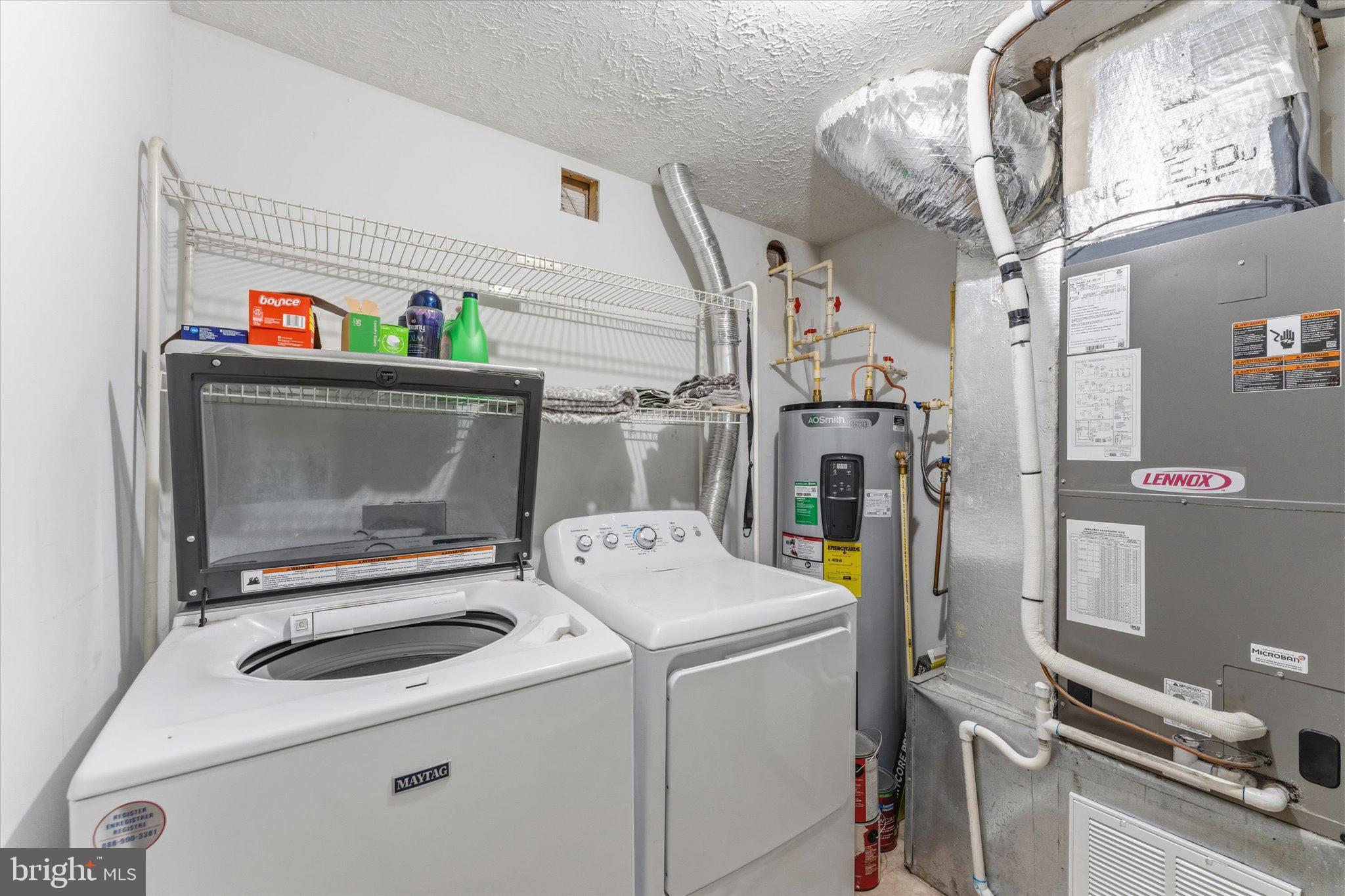 SHEN SHORES - Residential