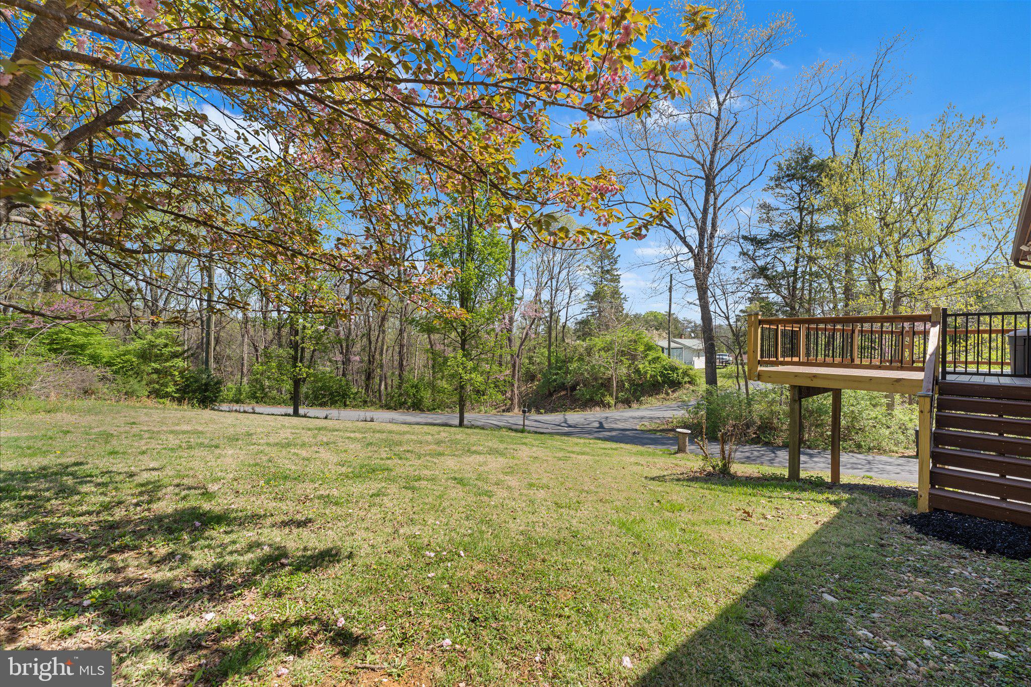 SHEN SHORES - Residential