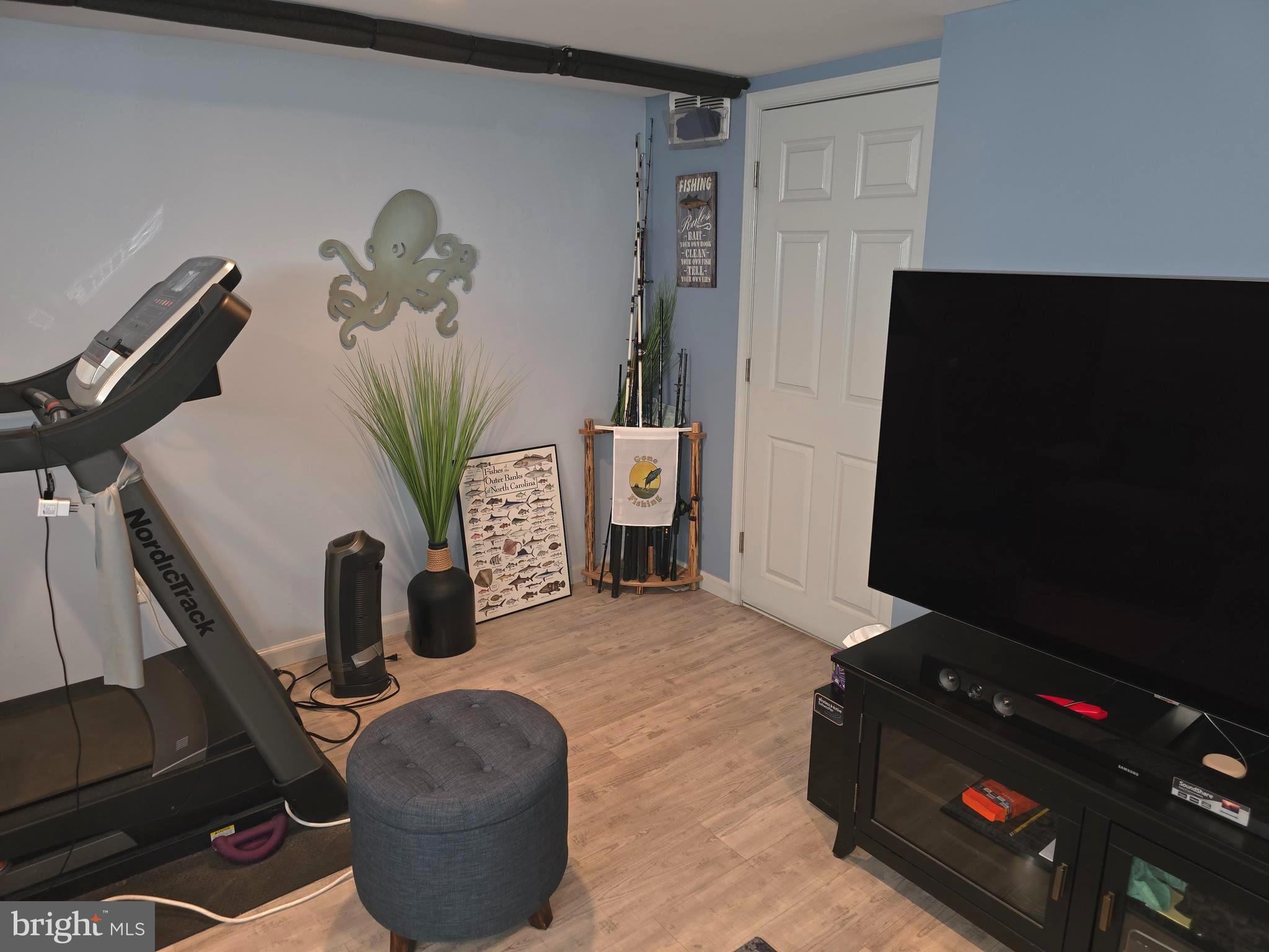 MAYFAIR - Residential