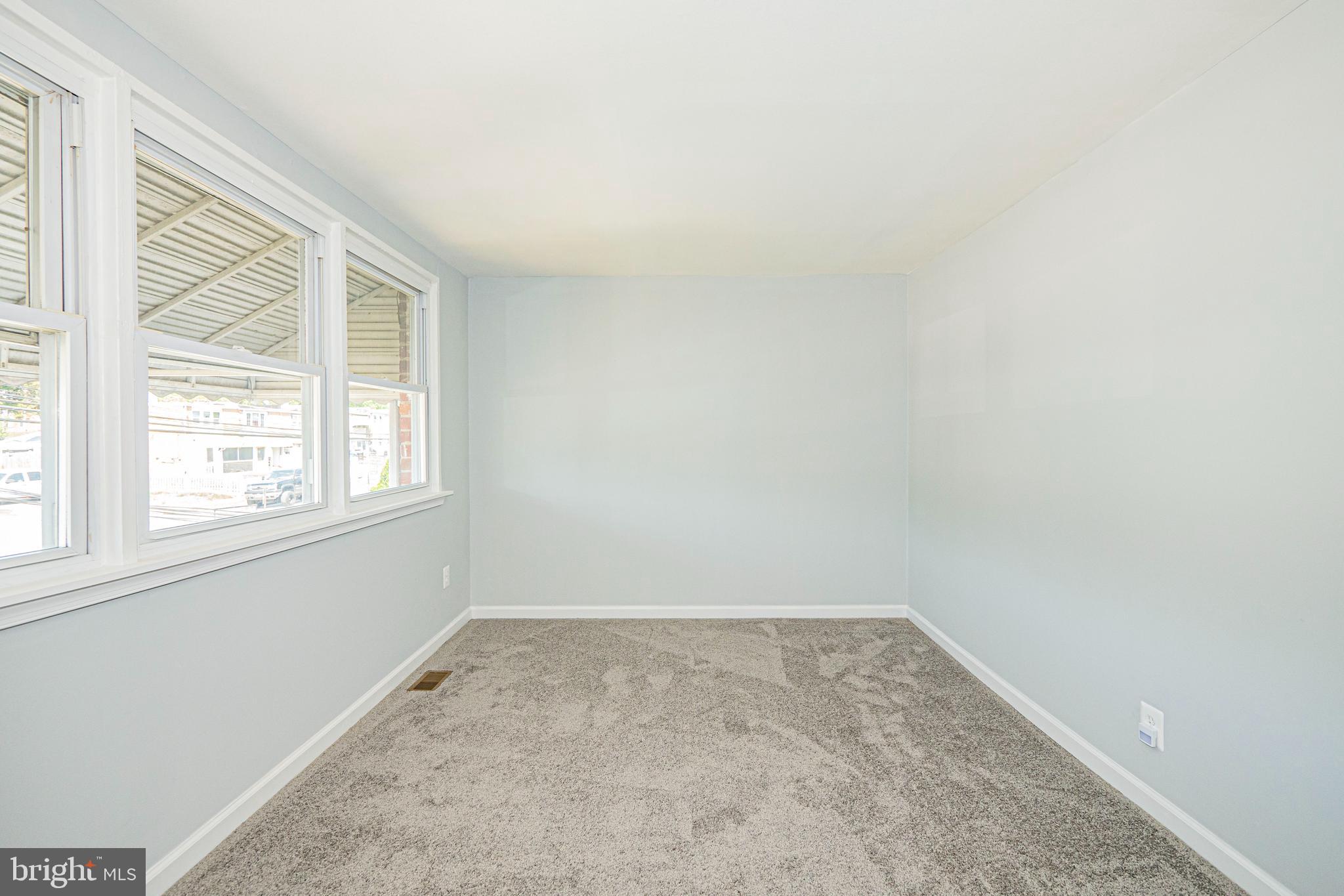 RIVERVIEW - Residential