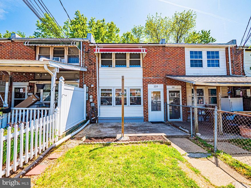 Step into this beautifully remodeled home featuring a brand-new HVAC system with a transferable warranty, a convenient stackable washer and dryer, and a stunning kitchen with new wood cabinets, sleek countertops, and stainless-steel appliances.
 
Downstairs, enjoy stylish new LVP flooring, while upstairs offers plush new carpeting. The bathroom has been tastefully updated with a Carrera ceramic tile surround, new vanity, and toilet.
 
Additional upgrades include modern light fixtures, fresh interior paint, new interior doors, and more. Outside, relax in your private, fenced backyard with a cozy patio—perfect for entertaining or unwinding.
 
This home is move-in ready—schedule your showing today!