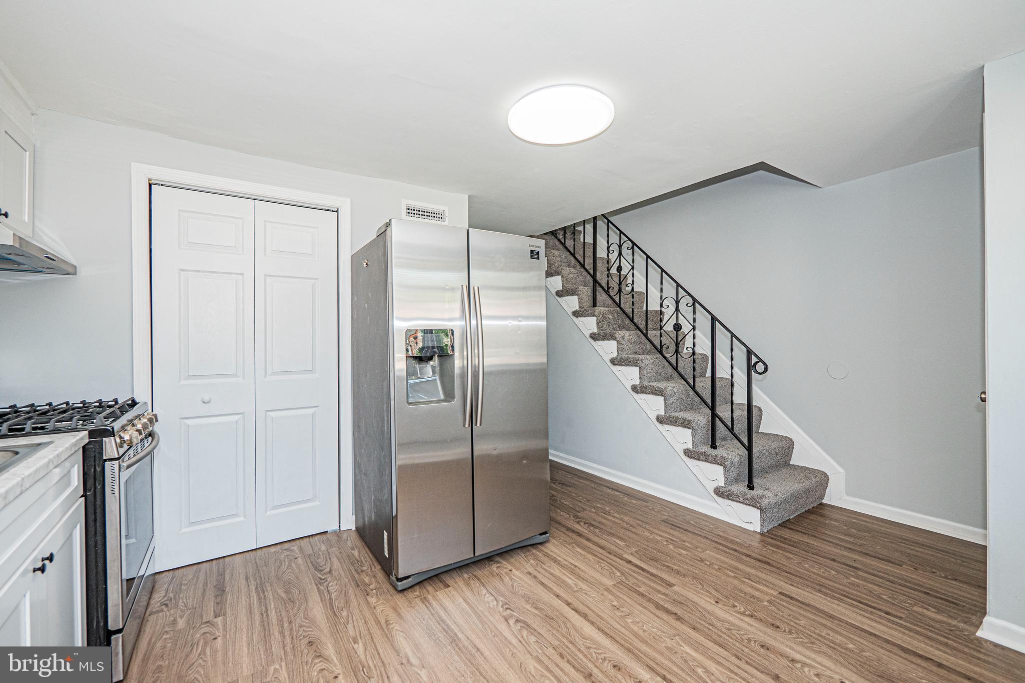 RIVERVIEW - Residential