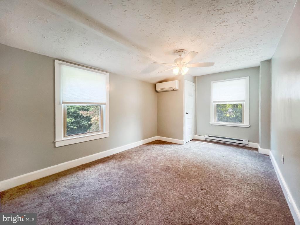 000 - Residential Lease