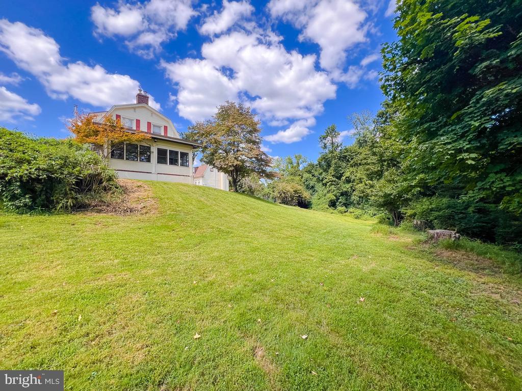 000 - Residential Lease