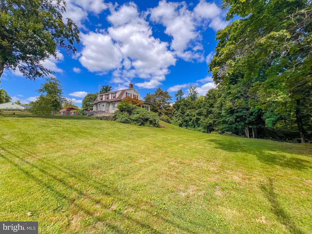 000 - Residential Lease