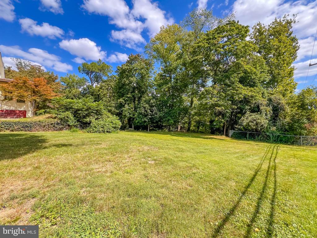 000 - Residential Lease