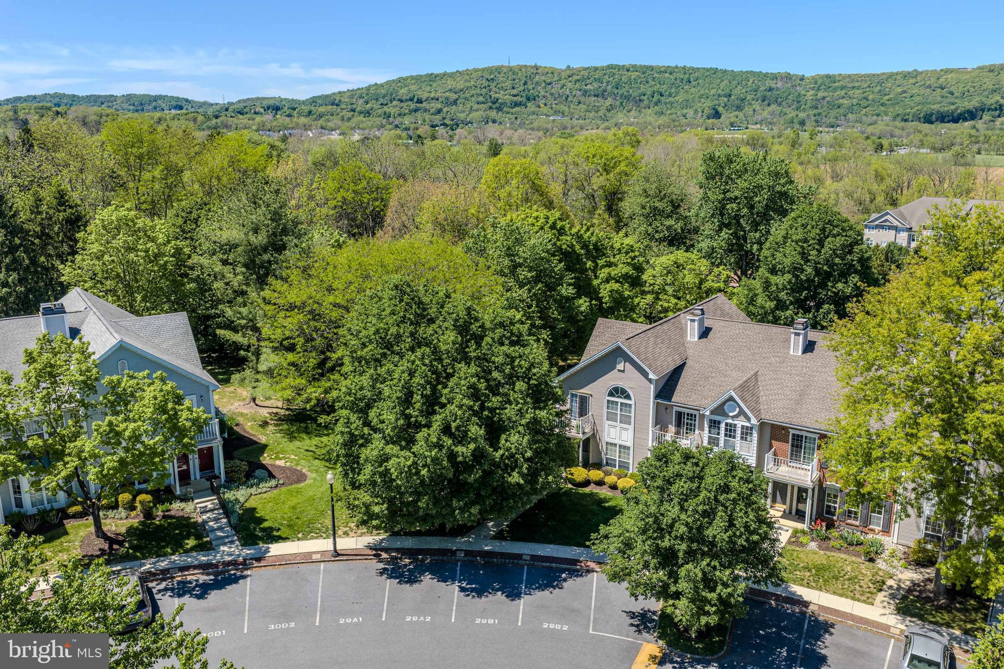 SOCIETY HILL - Residential