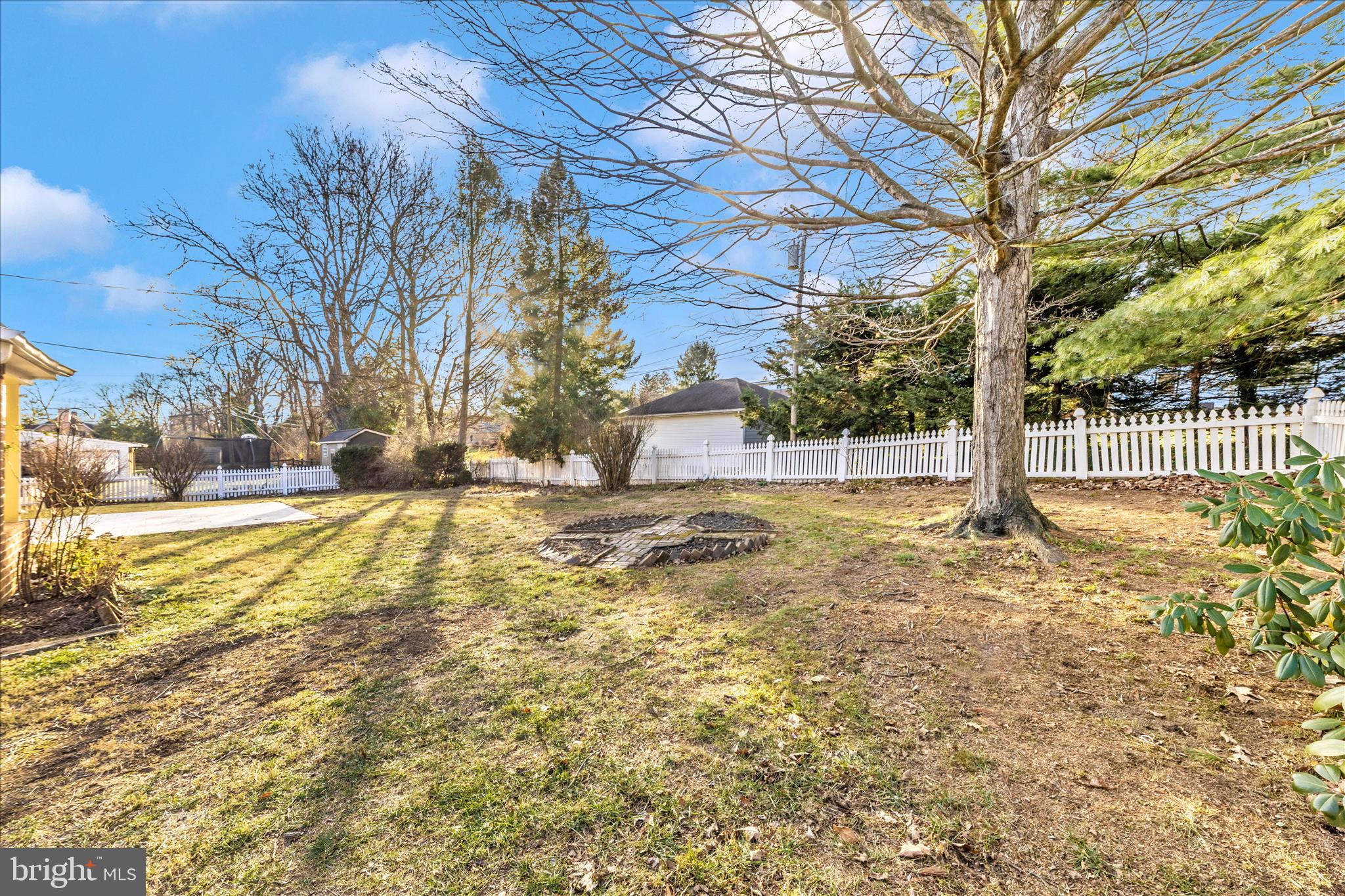 FOUNTAIN HEAD - Residential