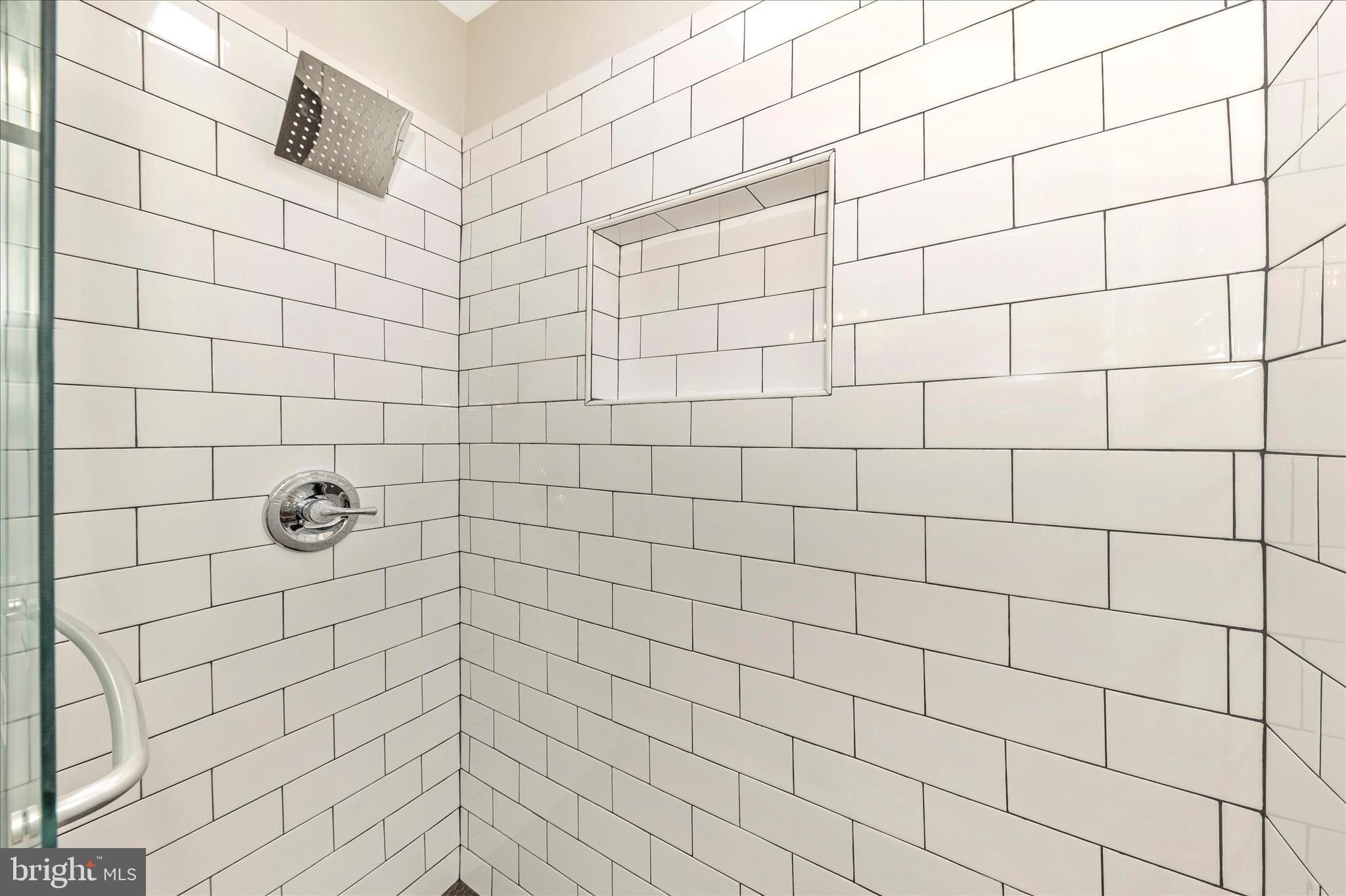 FOUNTAIN HEAD - Residential