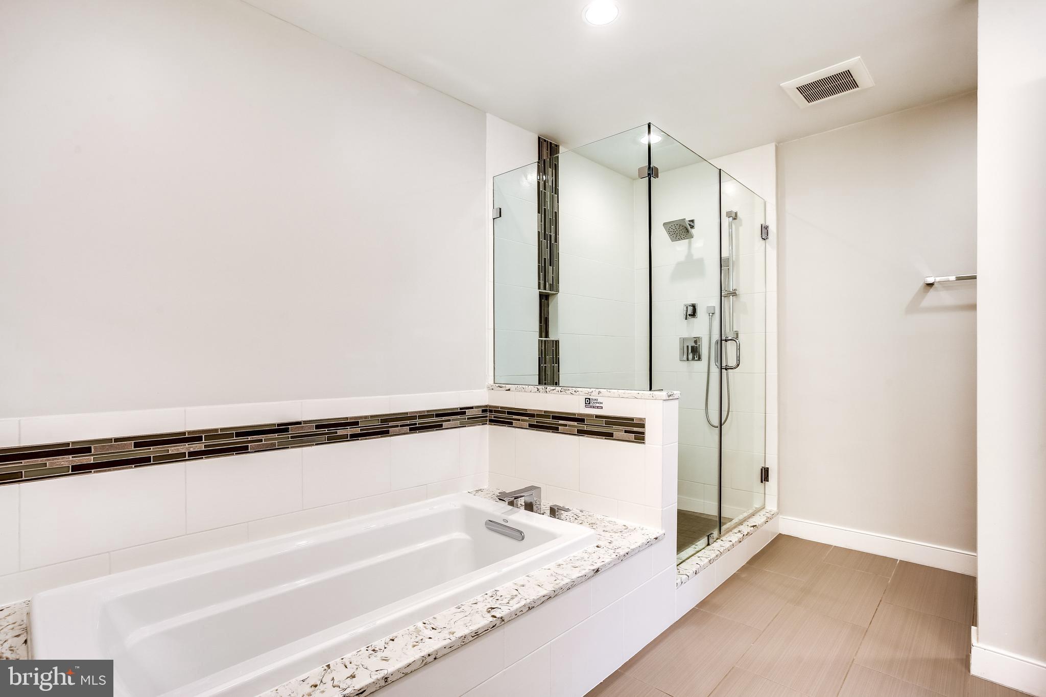 TUCKERMAN STATION - Residential Lease