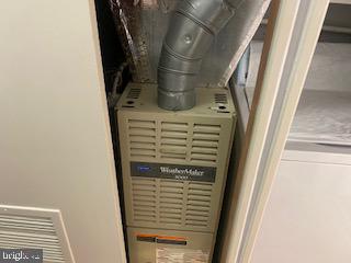 LE VELLE HEIGHTS - Residential