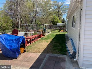 LE VELLE HEIGHTS - Residential