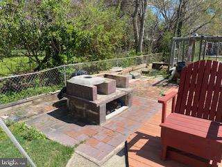 LE VELLE HEIGHTS - Residential