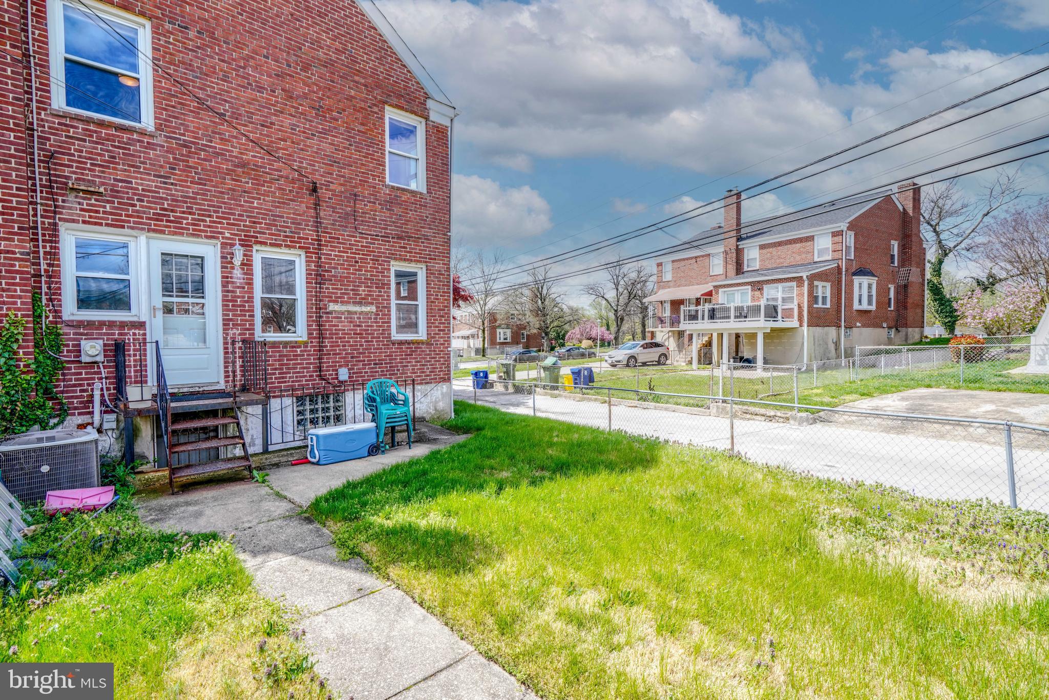 NORTHWOOD - Residential