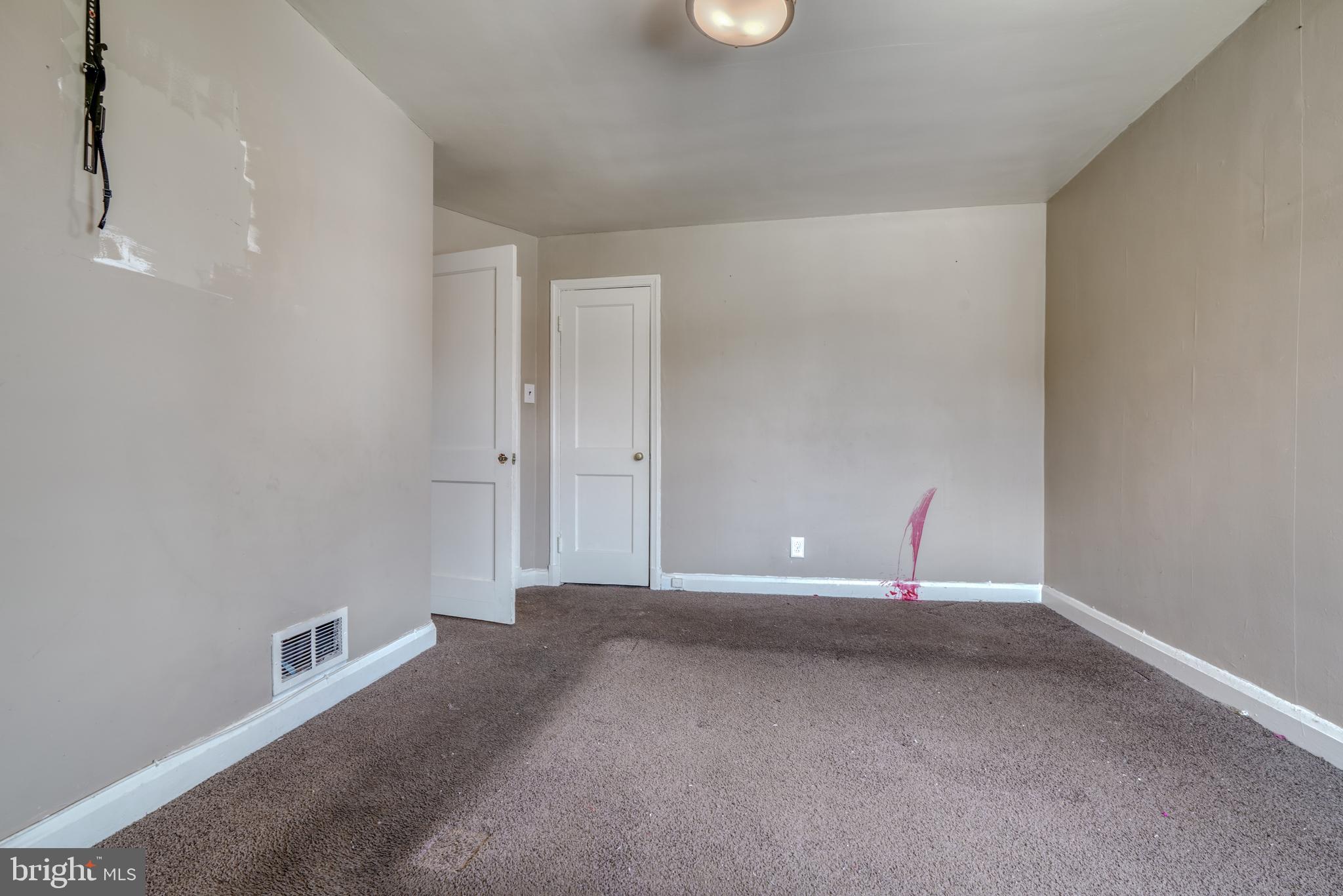 NORTHWOOD - Residential