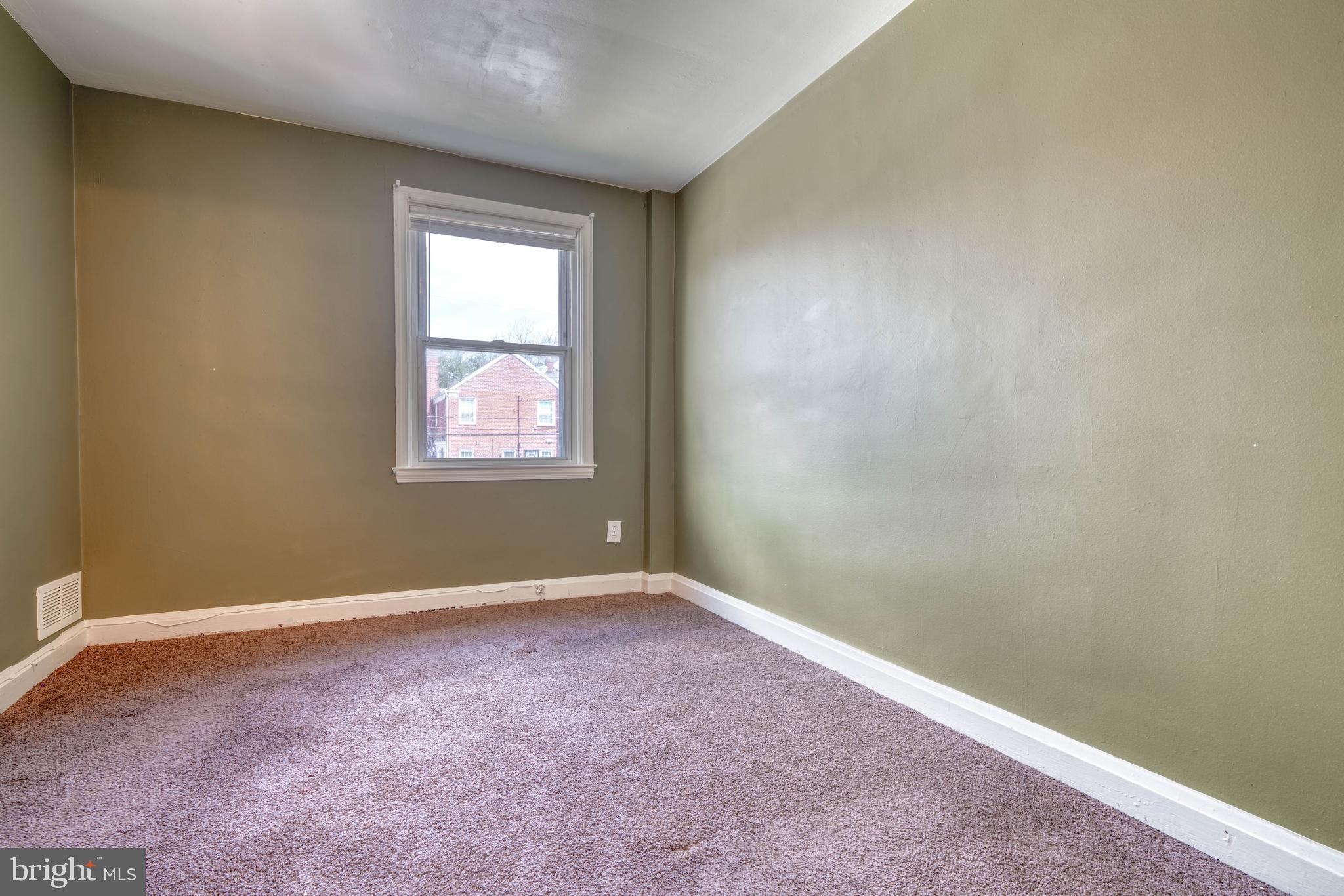 NORTHWOOD - Residential