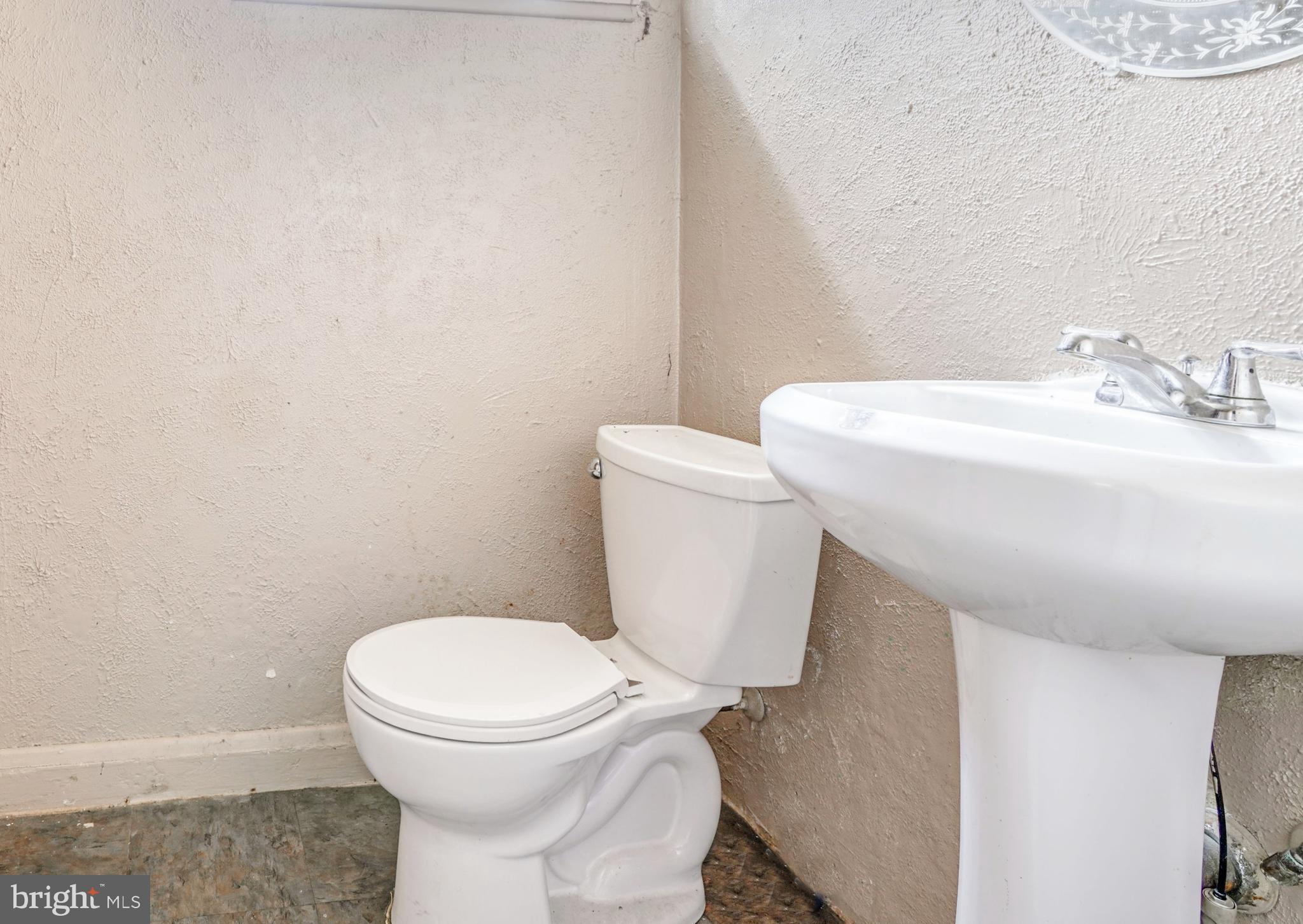 NORTHWOOD - Residential