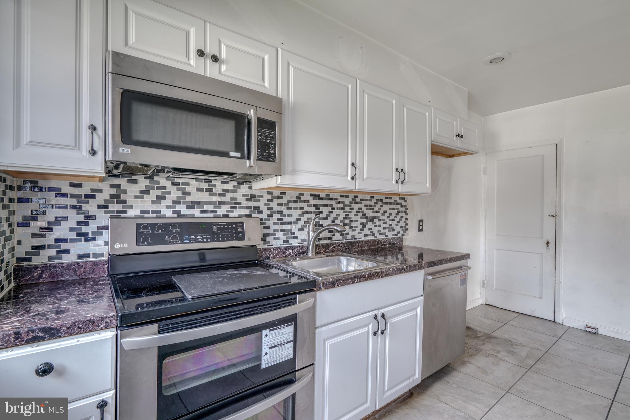 NORTHWOOD - Residential