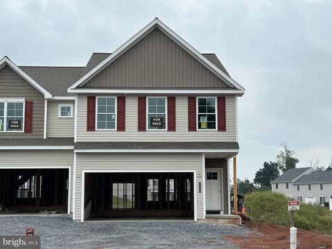 123 MAGNOLIA DRIVE MIDDLETOWN PA 17057