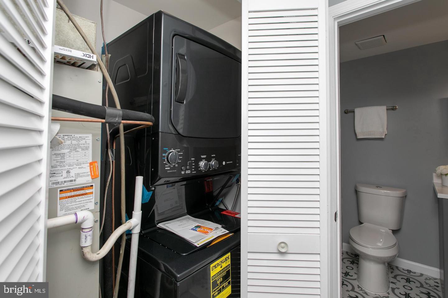 ST CHARLES WAKEFIELD - Residential Lease