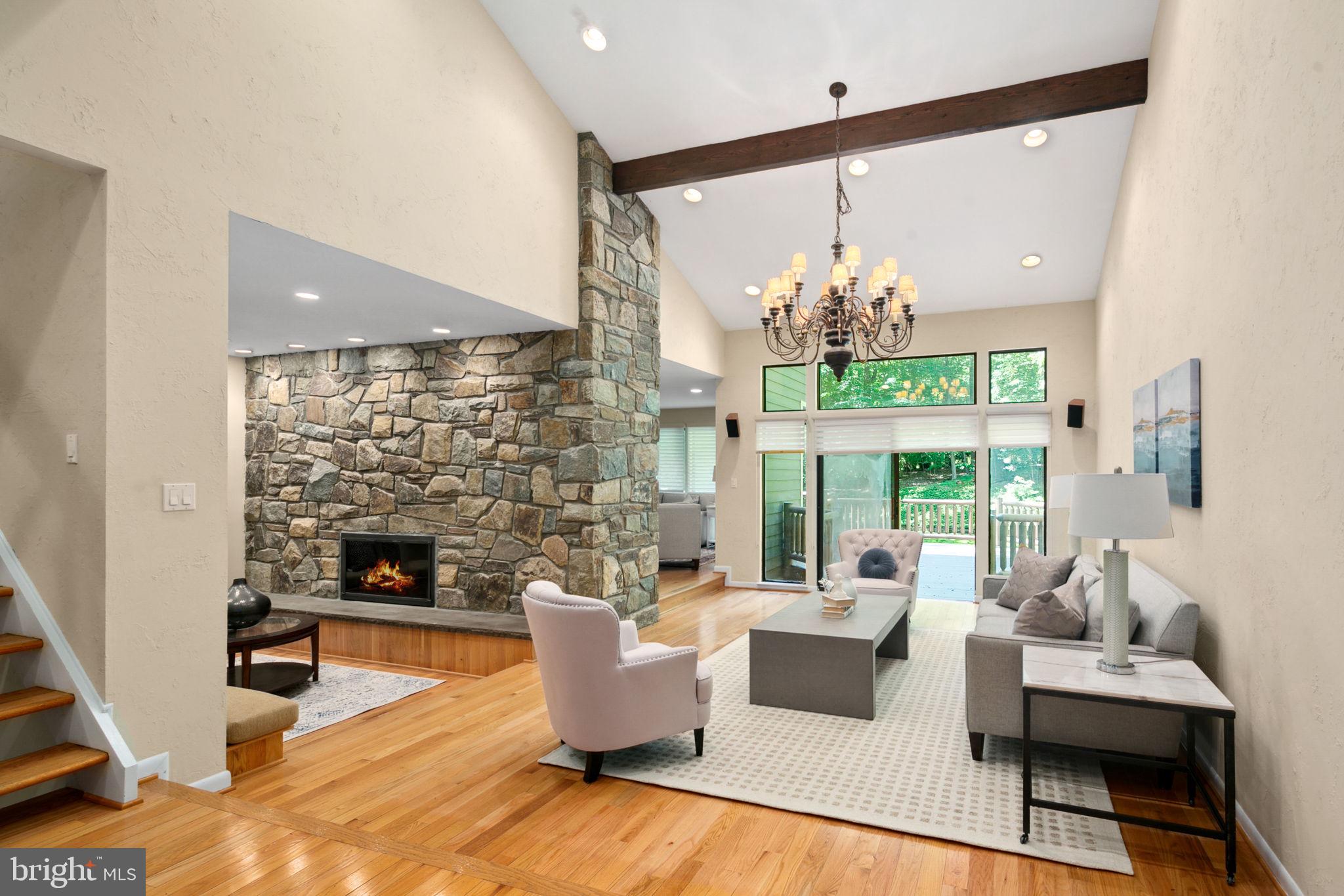 POTOMAC OUTSIDE - Residential