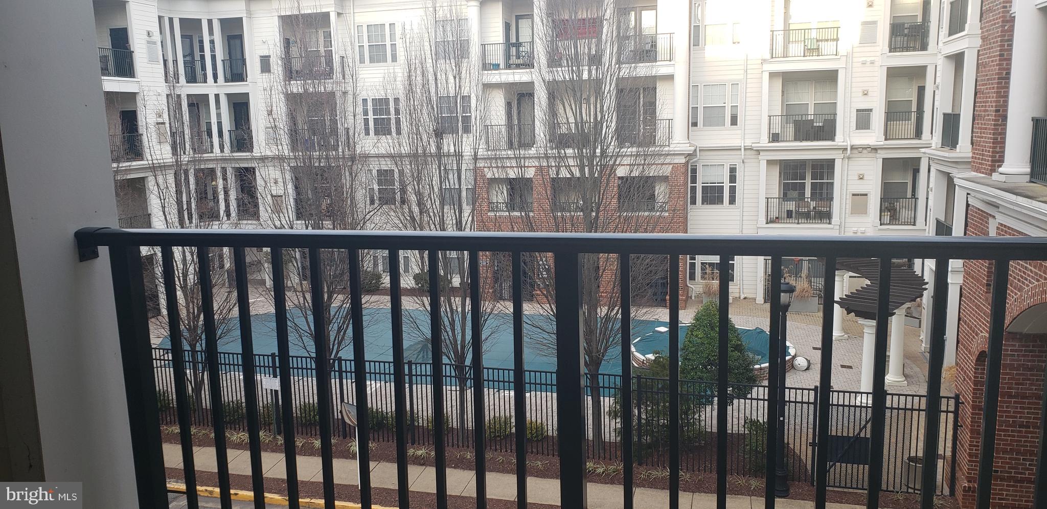 THE KENTLANDS - Residential Lease