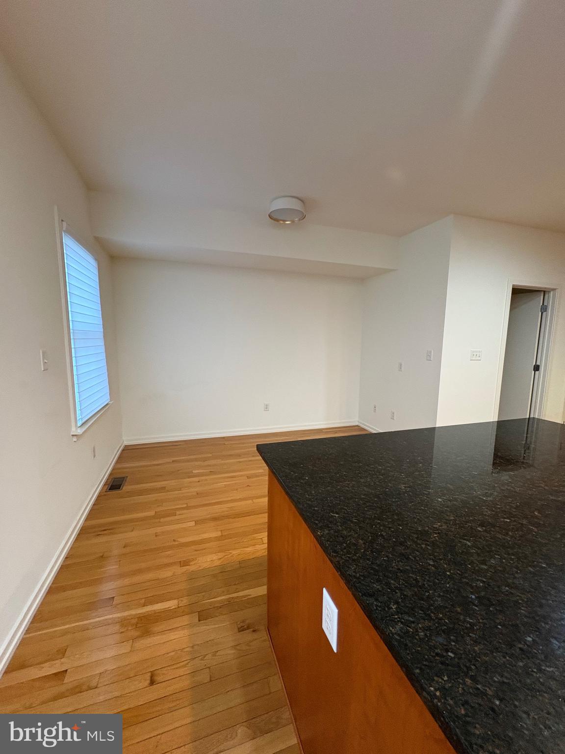 CHRISTINA LANDING - Residential