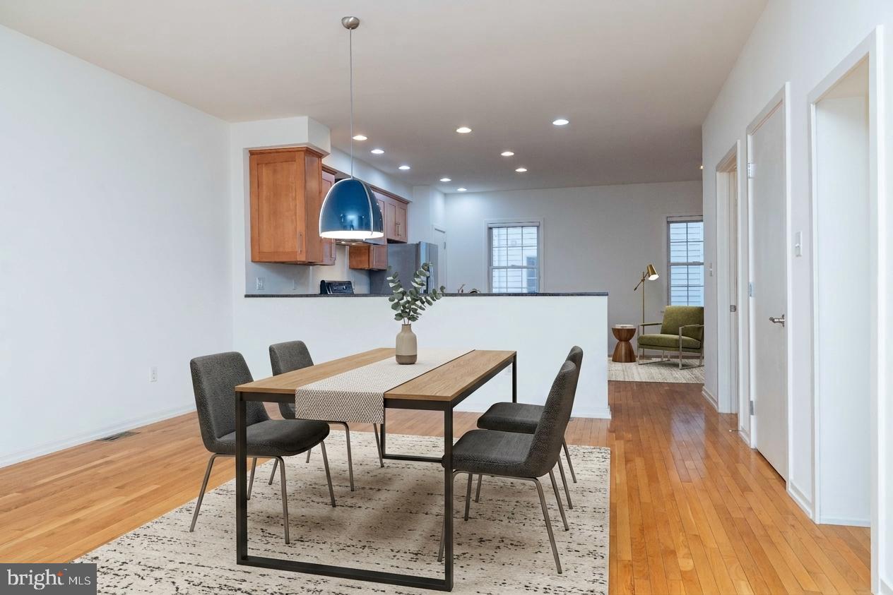 CHRISTINA LANDING - Residential