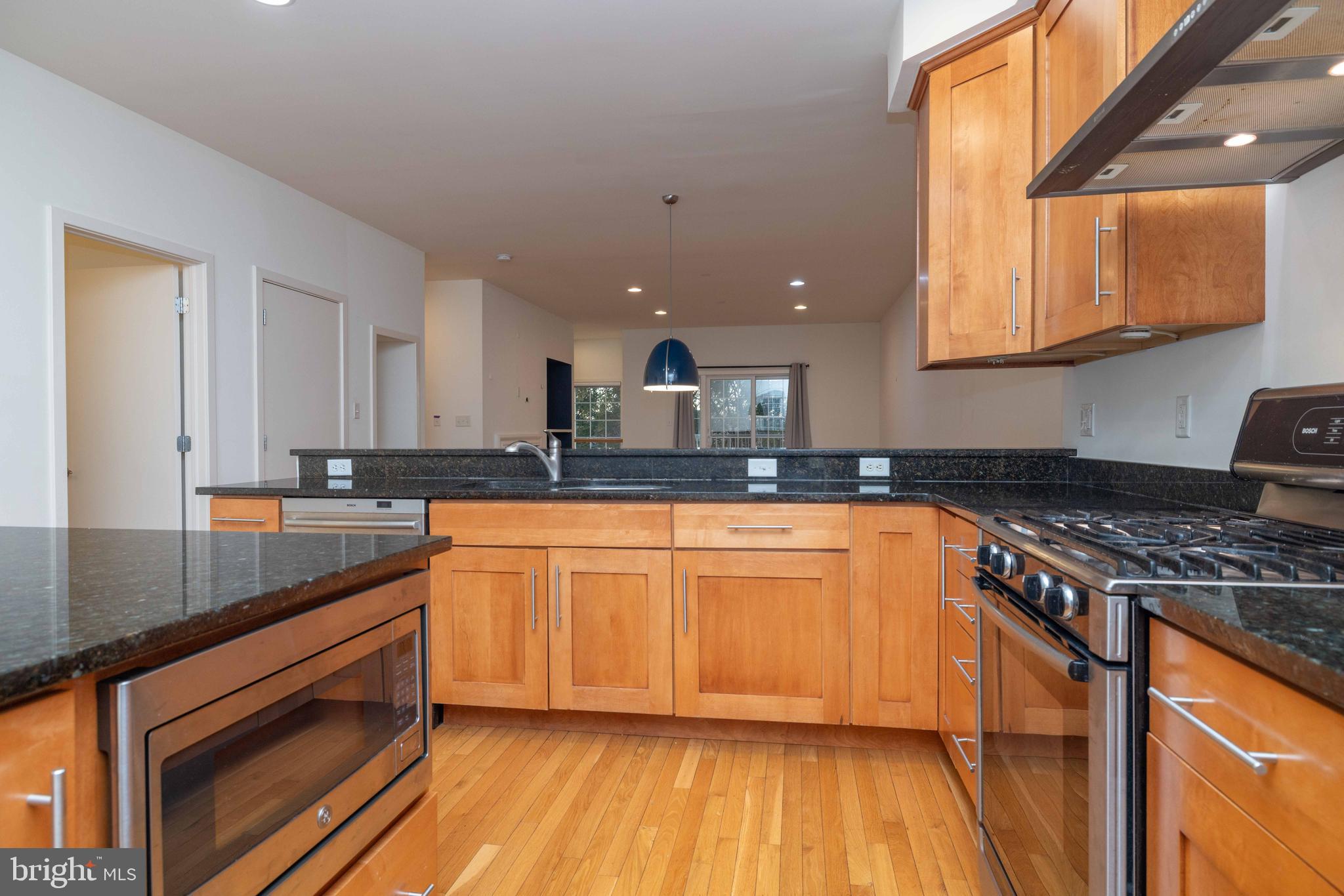 CHRISTINA LANDING - Residential