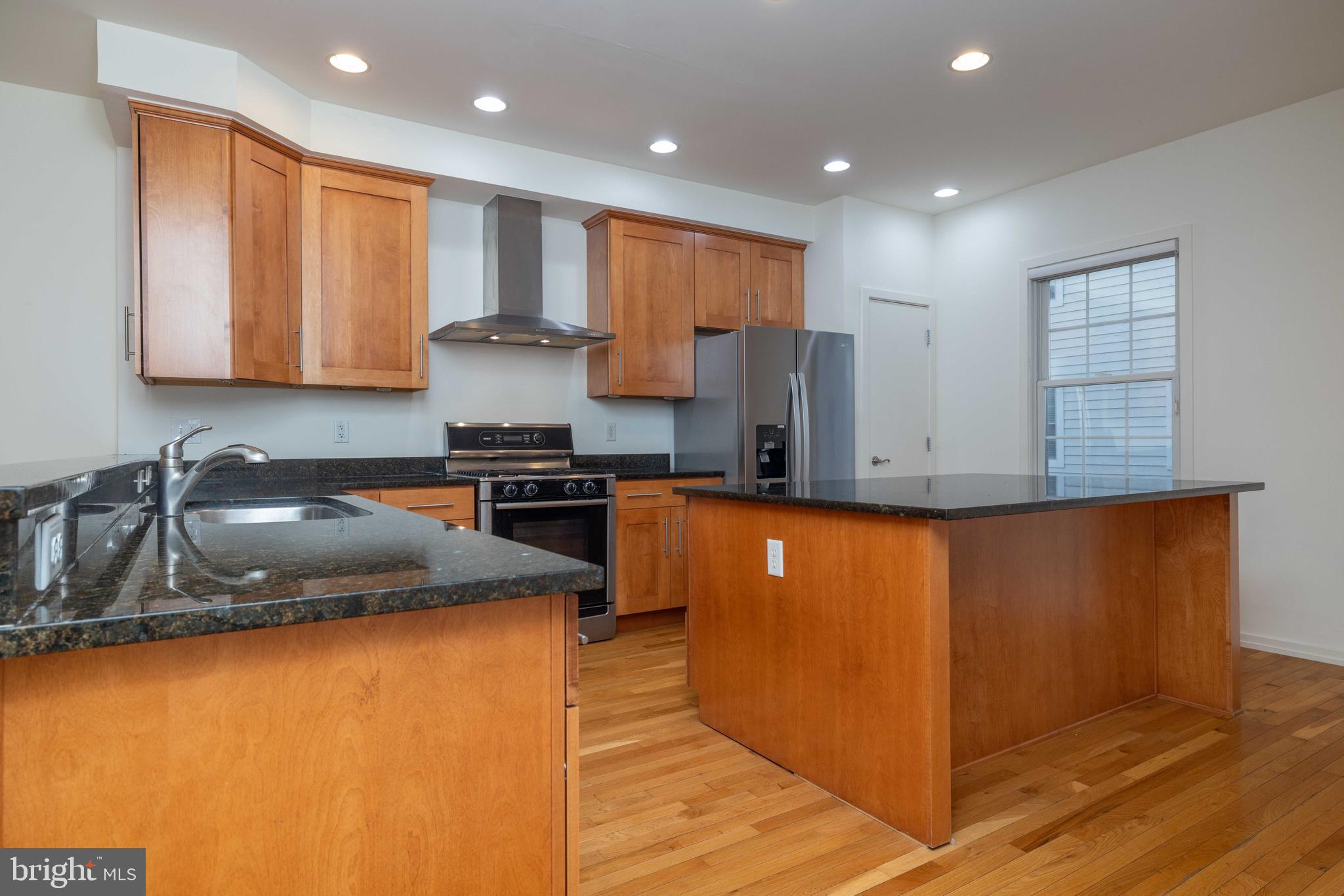 CHRISTINA LANDING - Residential