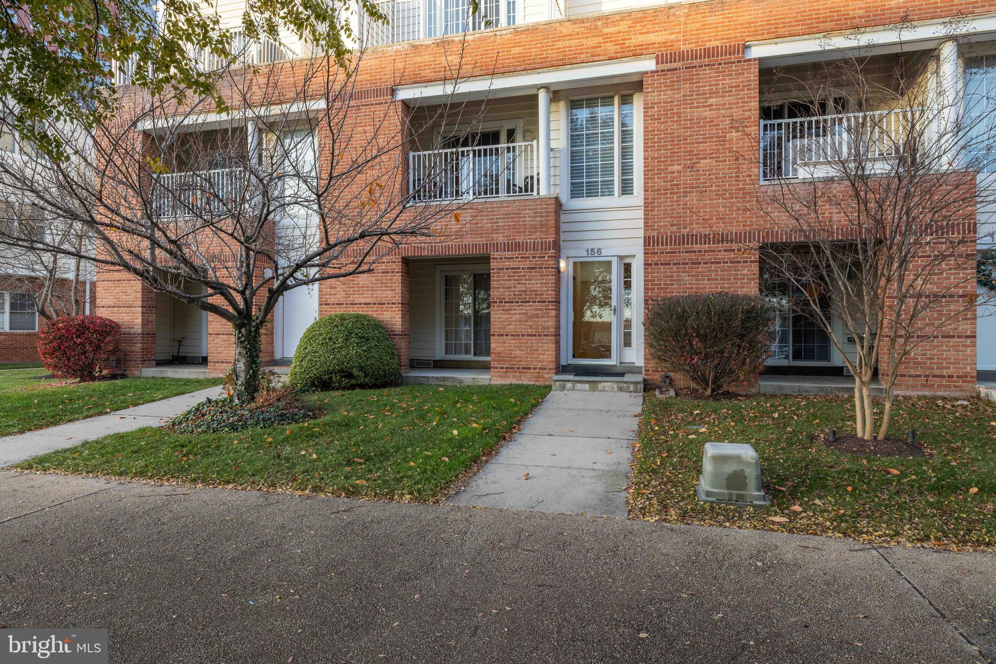 CHRISTINA LANDING - Residential