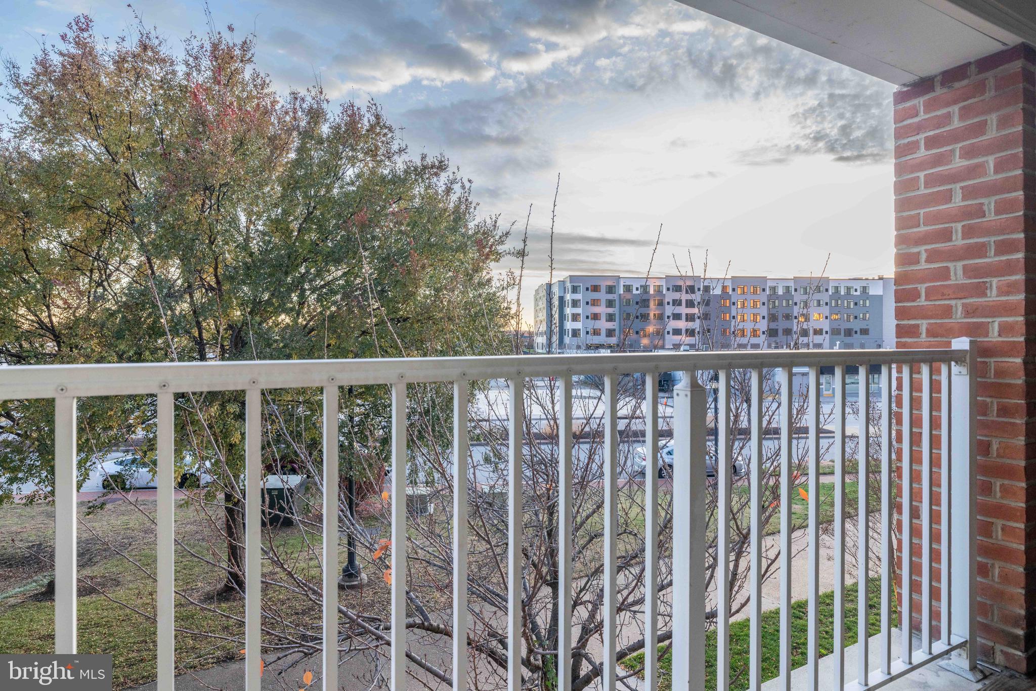 CHRISTINA LANDING - Residential