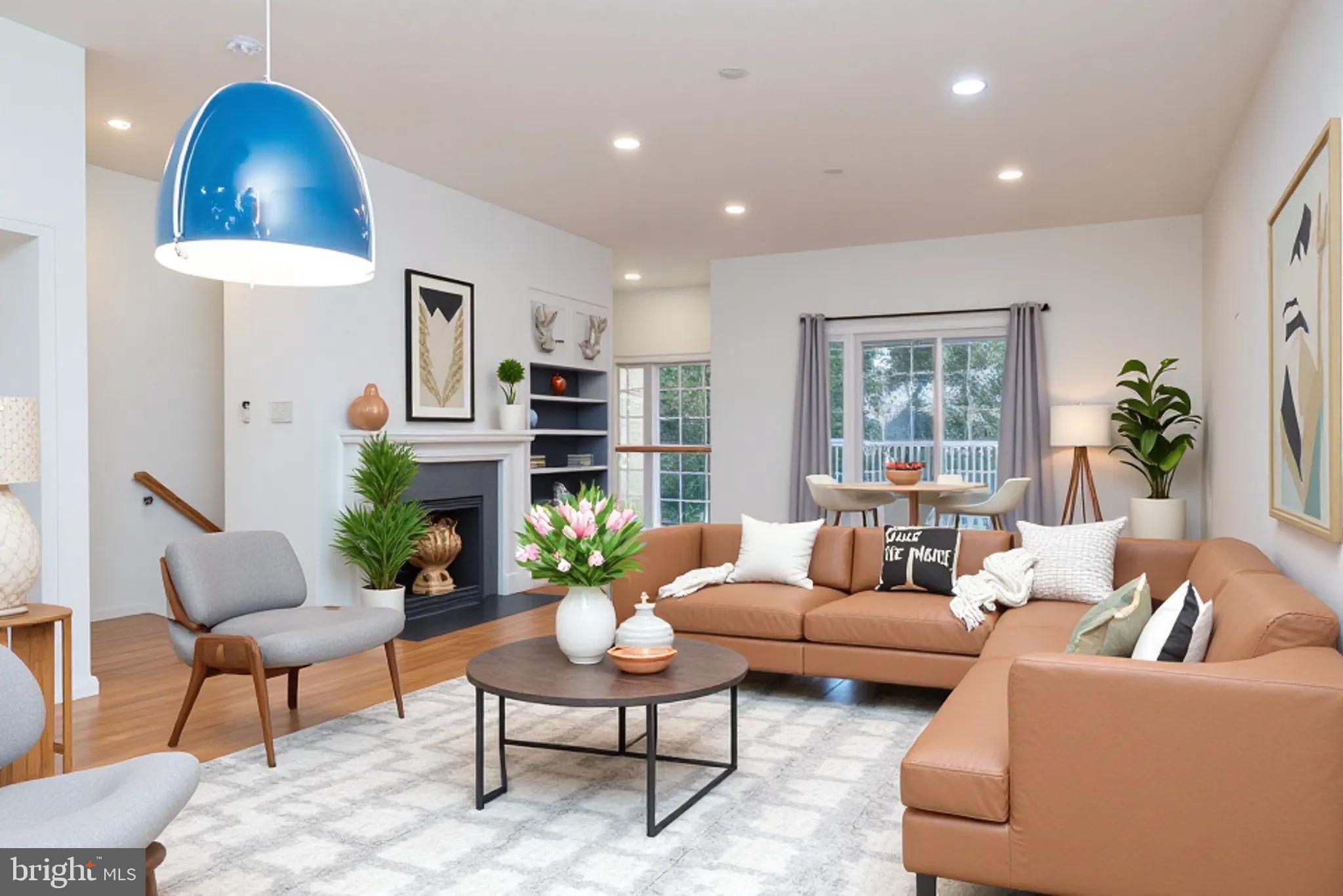 CHRISTINA LANDING - Residential