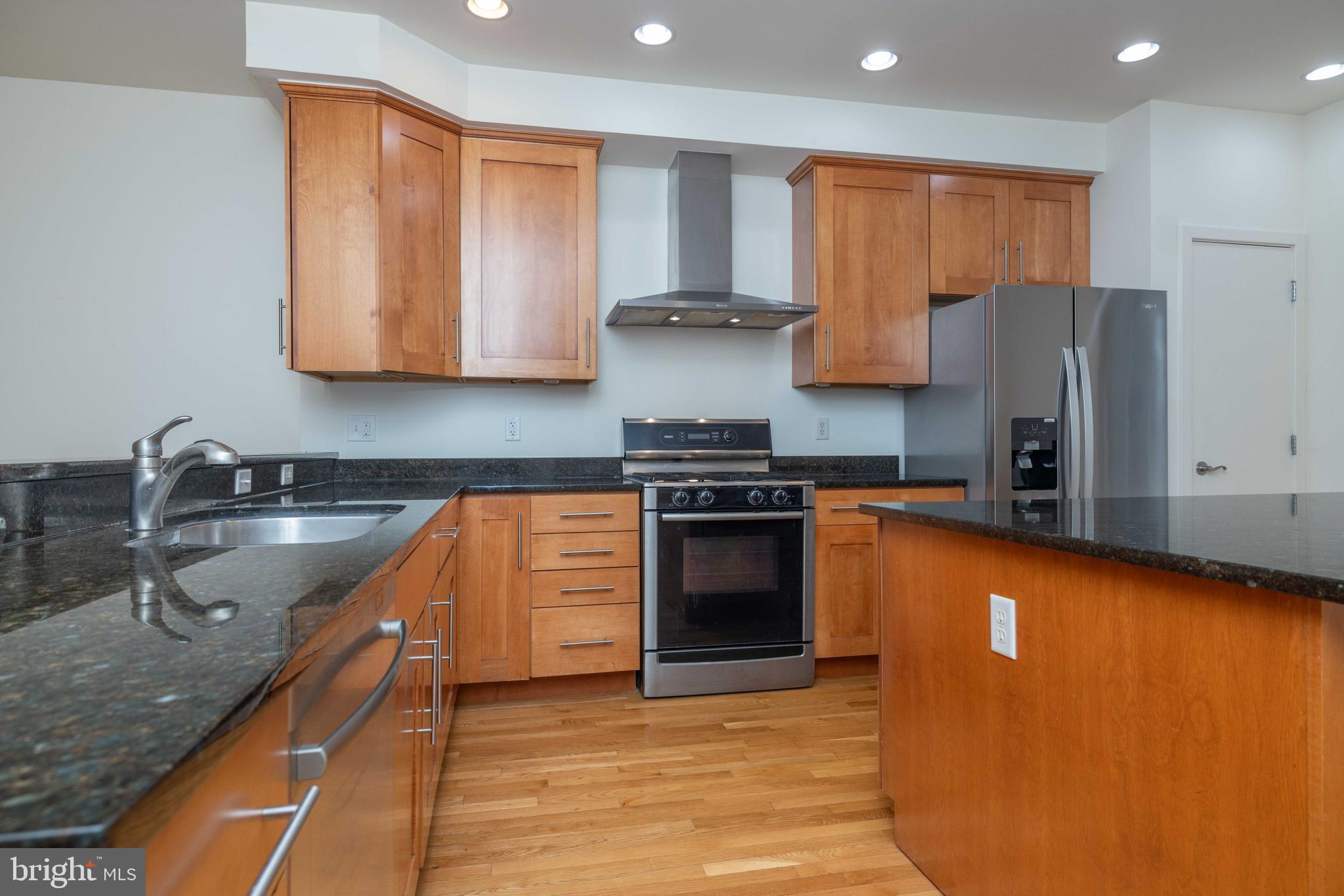 CHRISTINA LANDING - Residential