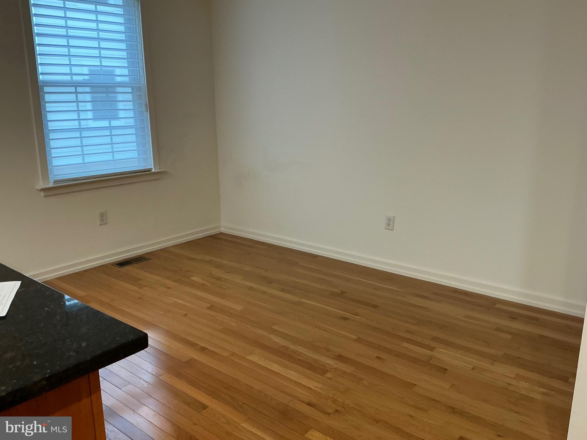 CHRISTINA LANDING - Residential