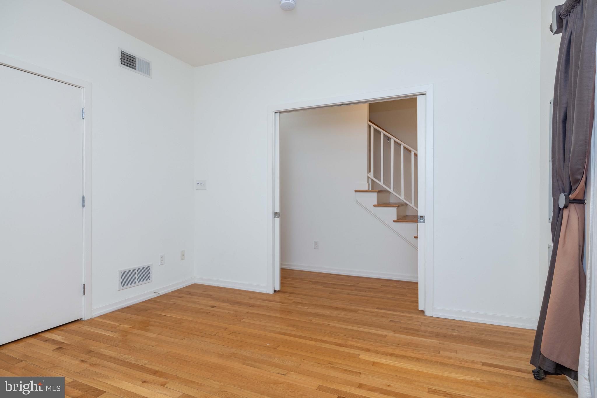 CHRISTINA LANDING - Residential