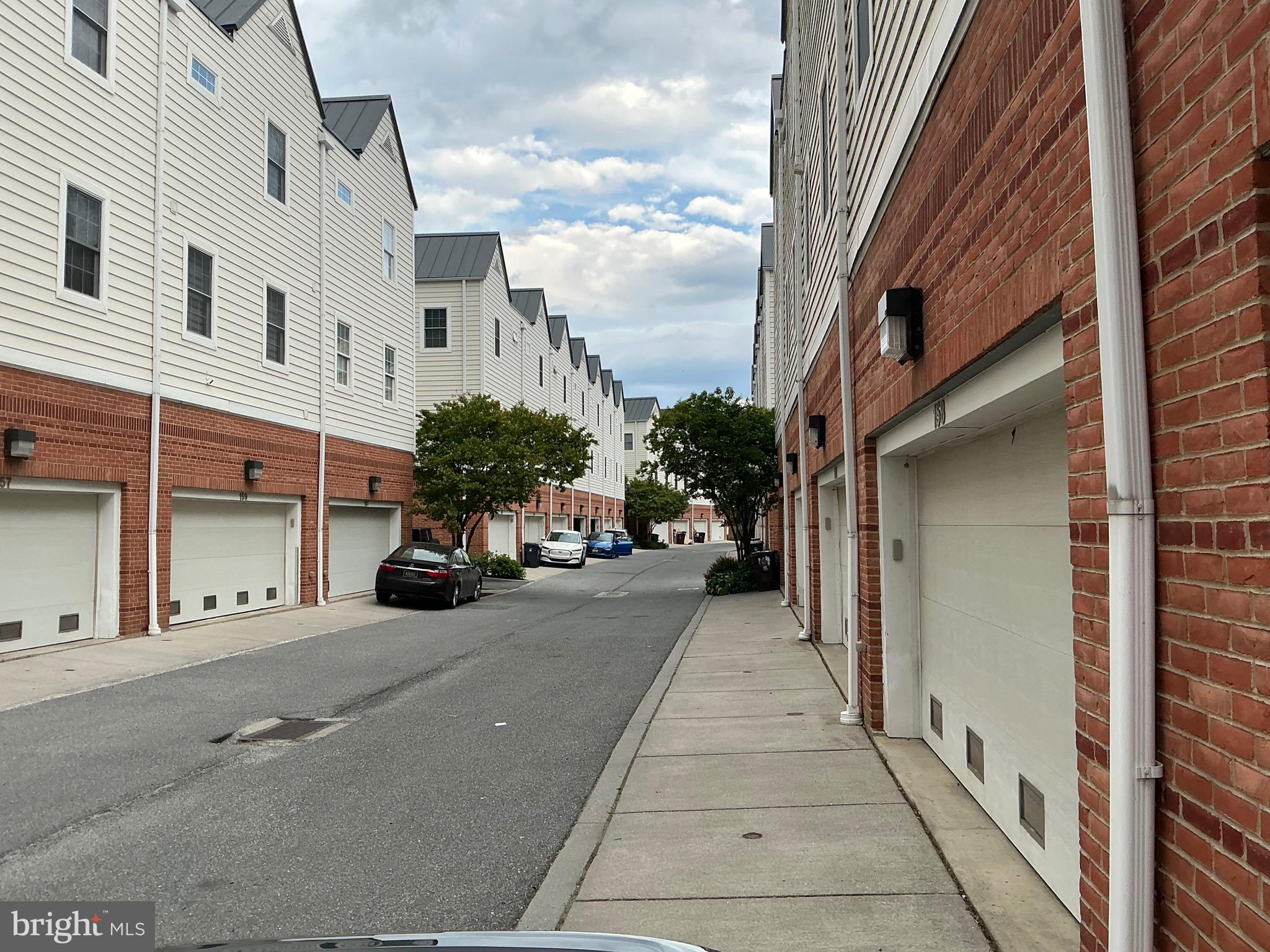 CHRISTINA LANDING - Residential