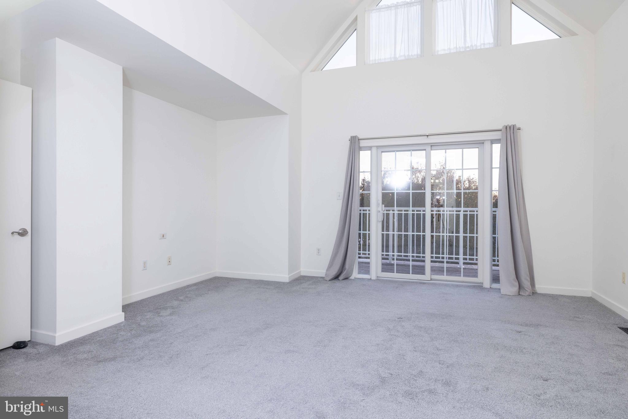 CHRISTINA LANDING - Residential