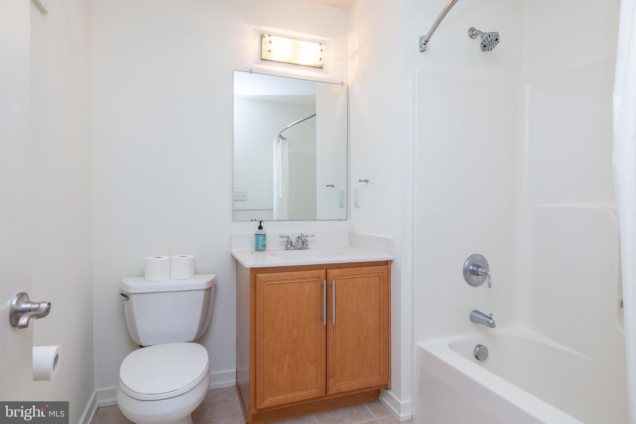 CHRISTINA LANDING - Residential