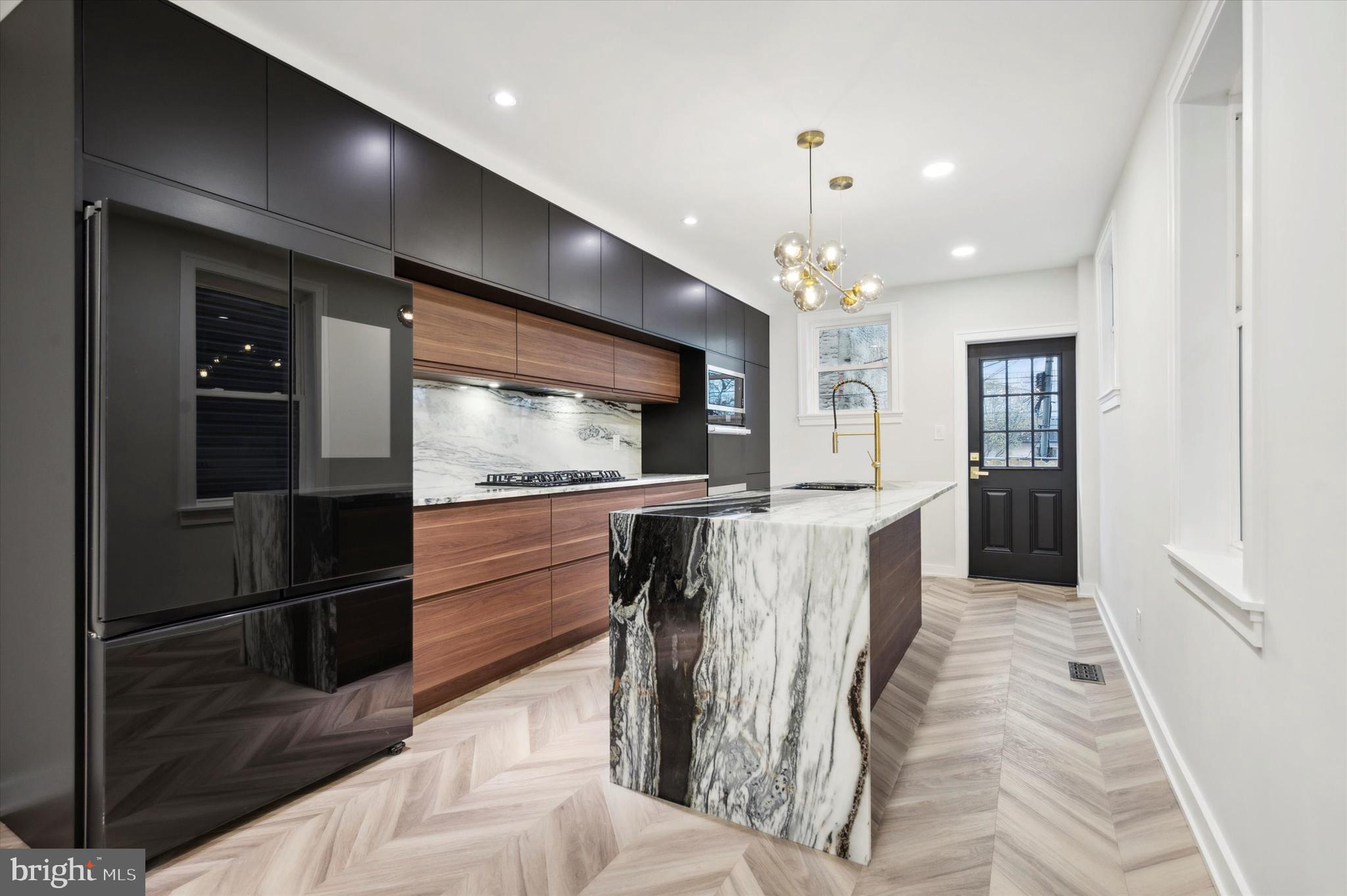 NORRIS SQUARE - Residential