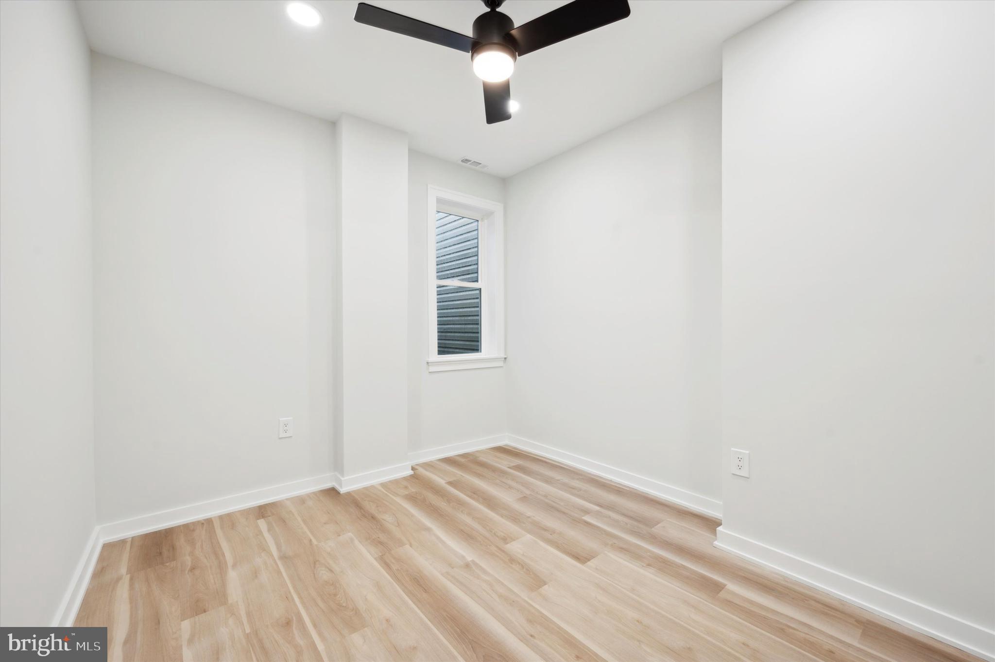 NORRIS SQUARE - Residential