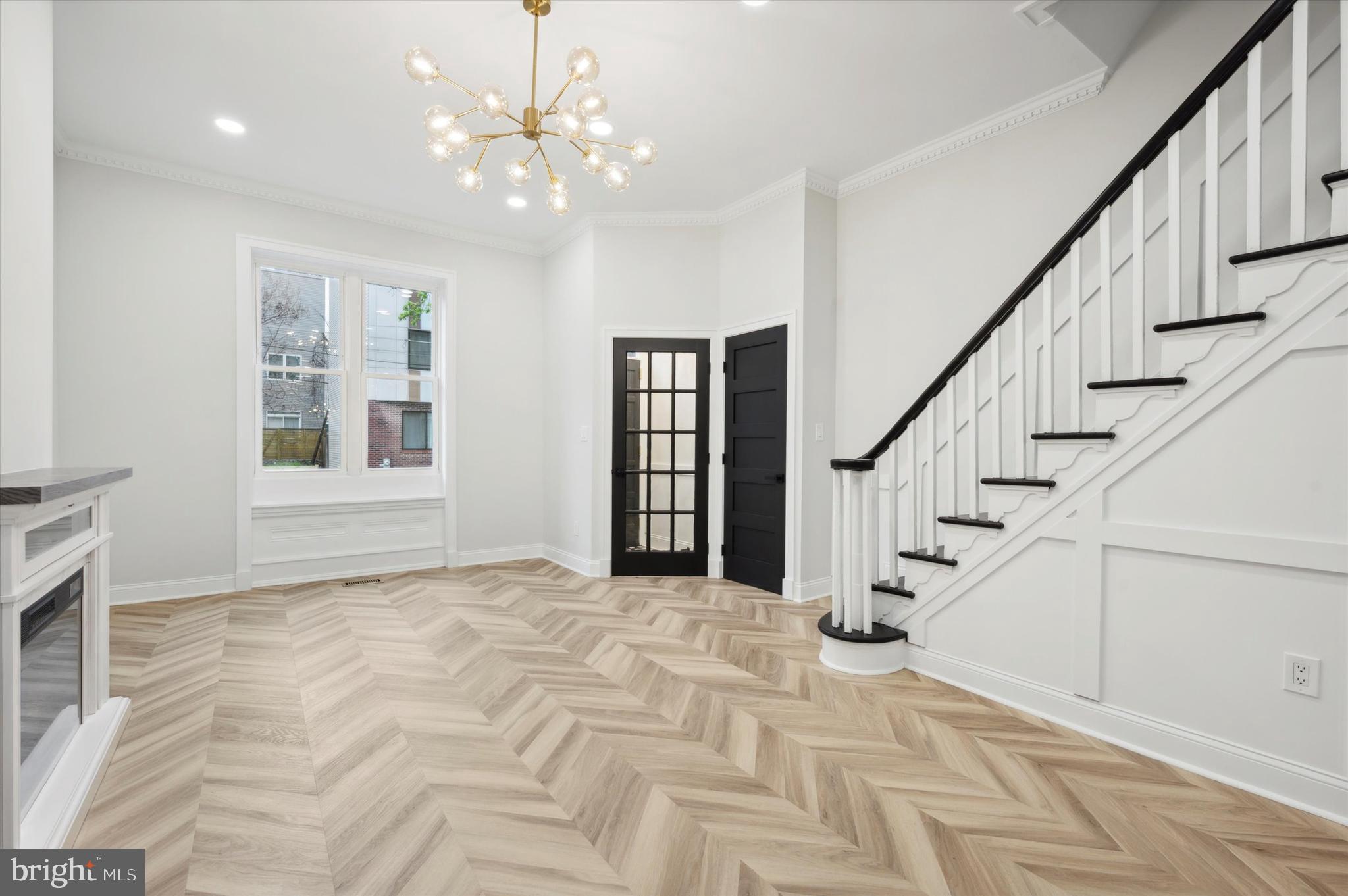 NORRIS SQUARE - Residential