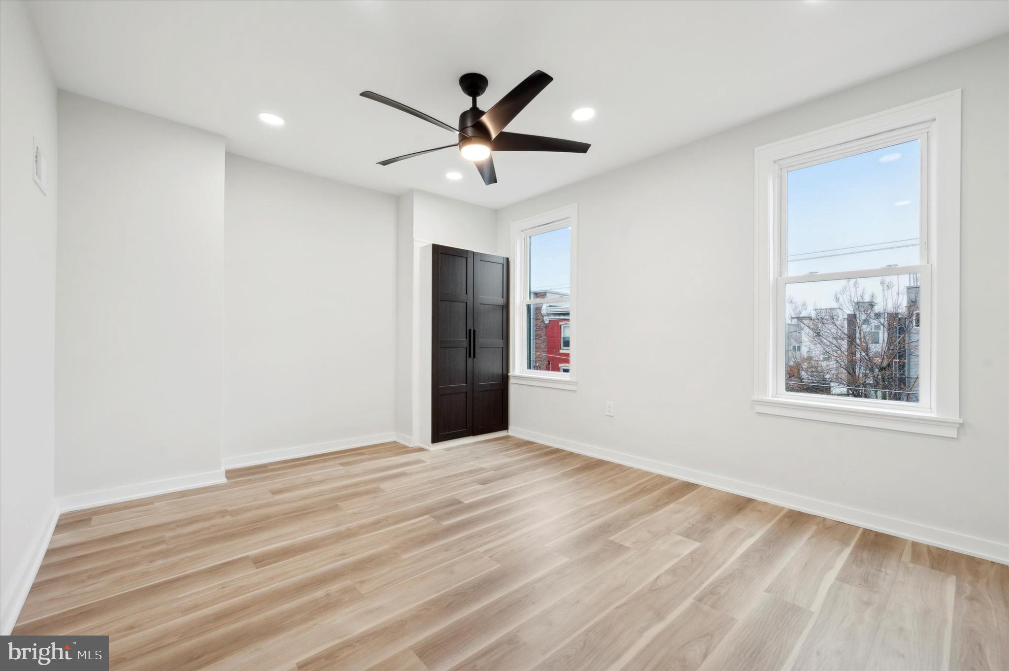 NORRIS SQUARE - Residential