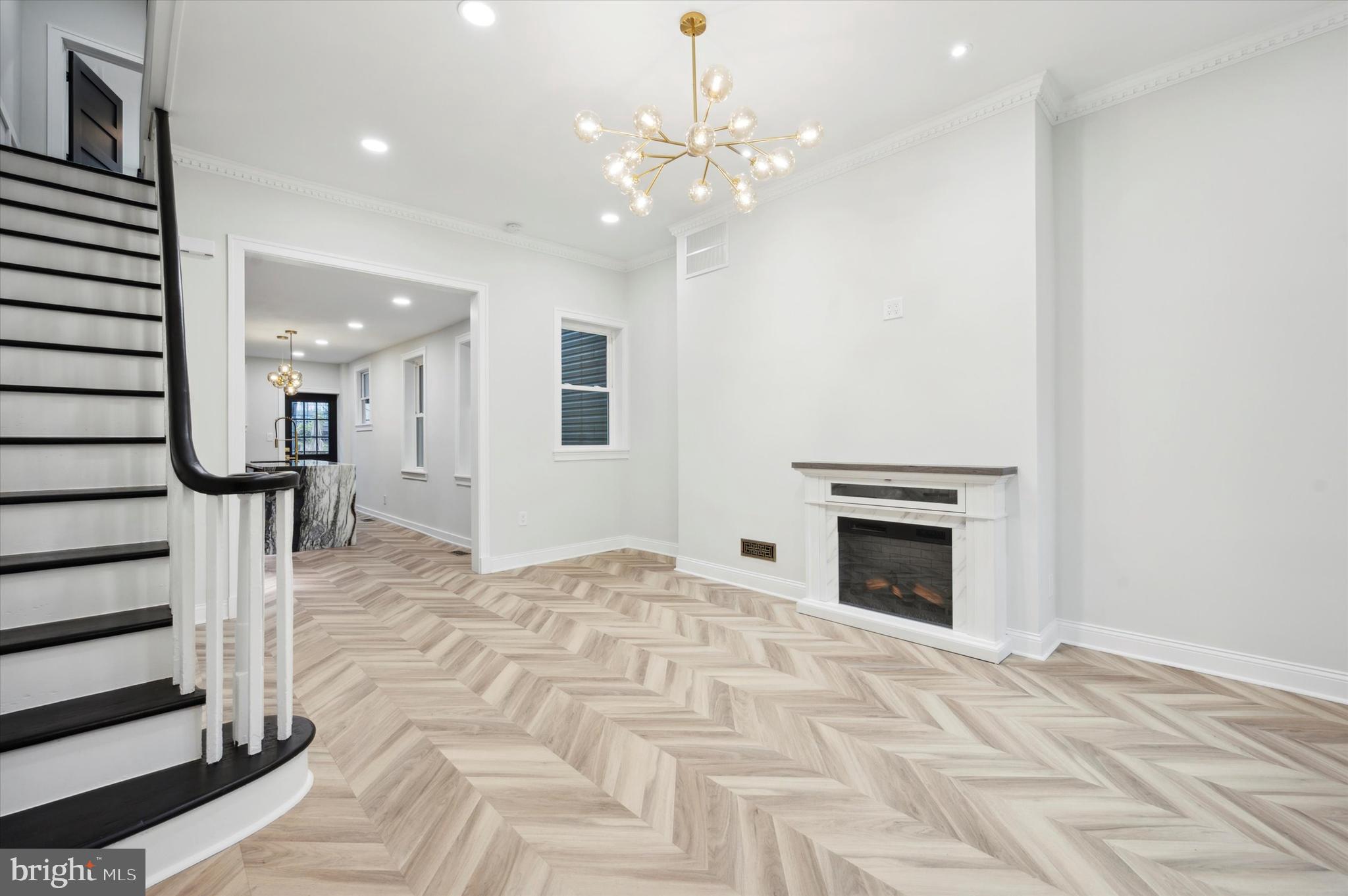 NORRIS SQUARE - Residential