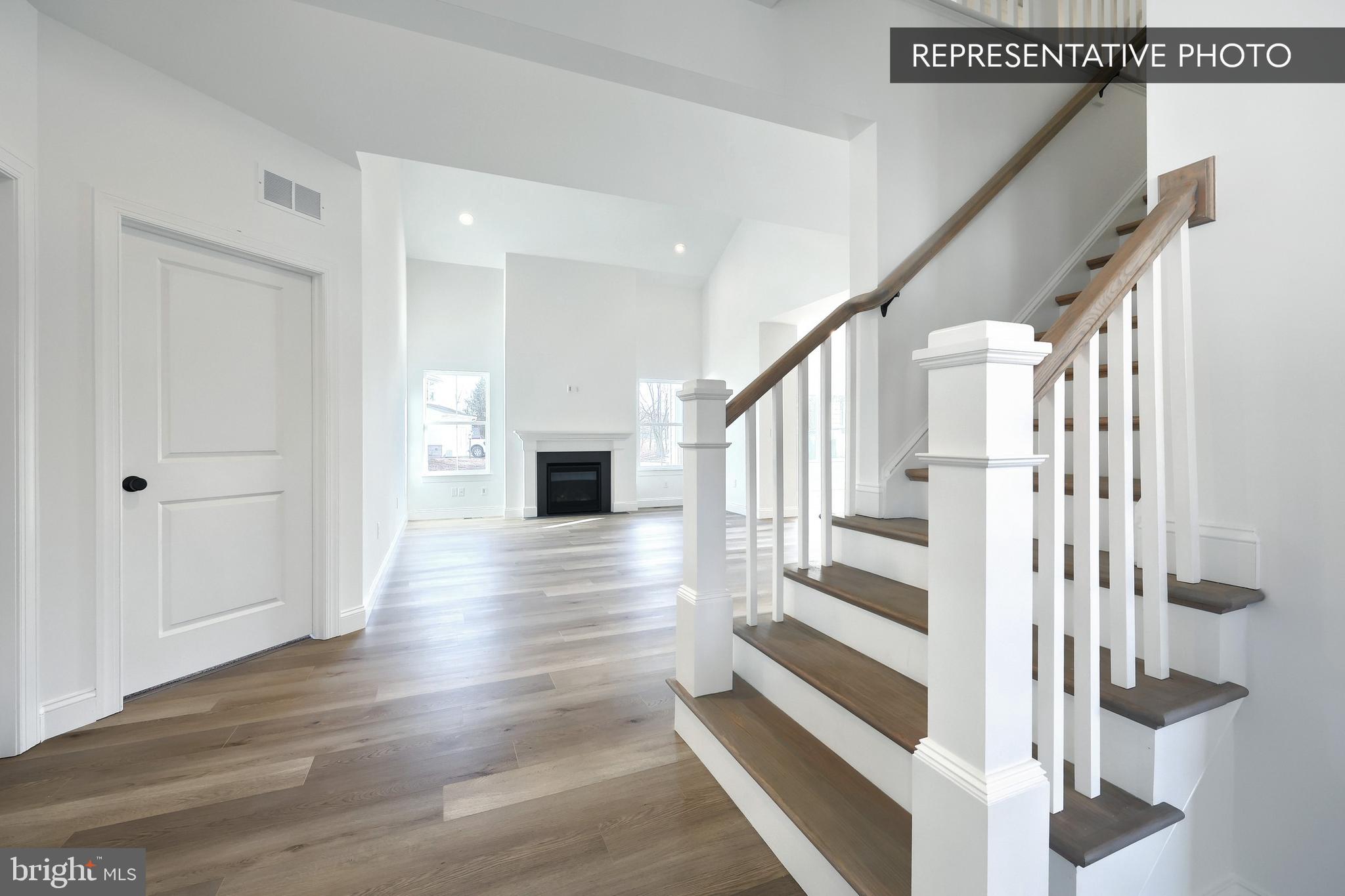 SUMMIT RIDGE - Residential