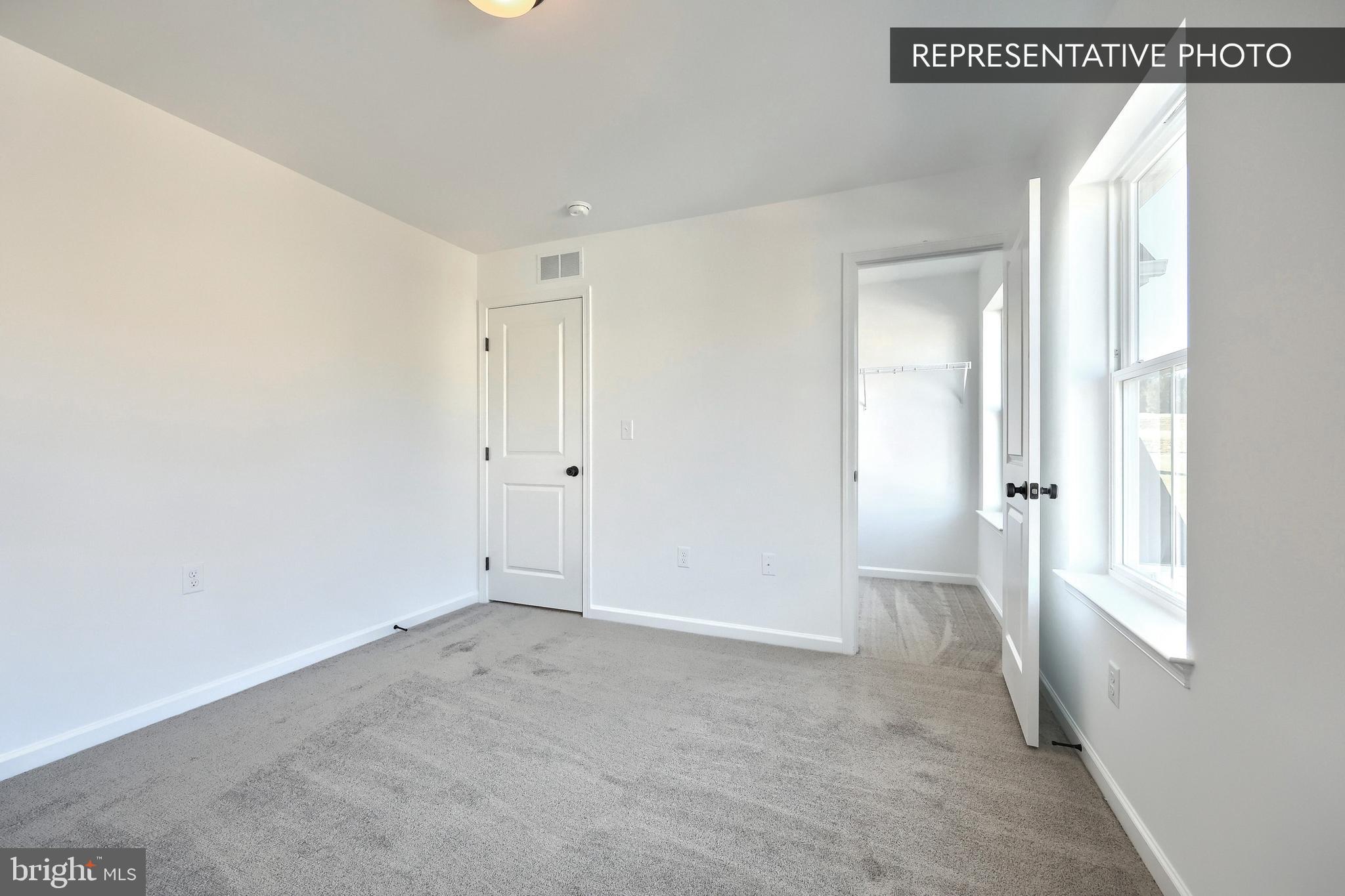 SUMMIT RIDGE - Residential