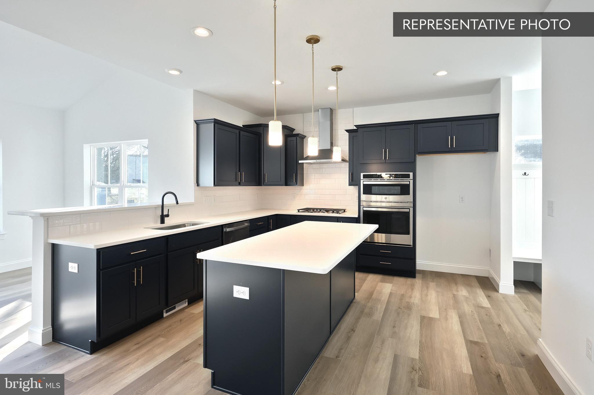 SUMMIT RIDGE - Residential