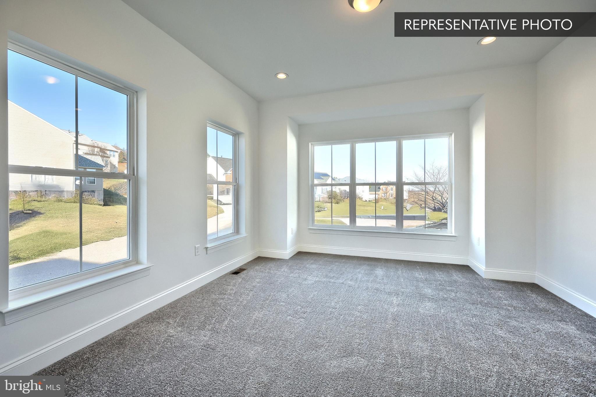 SUMMIT RIDGE - Residential