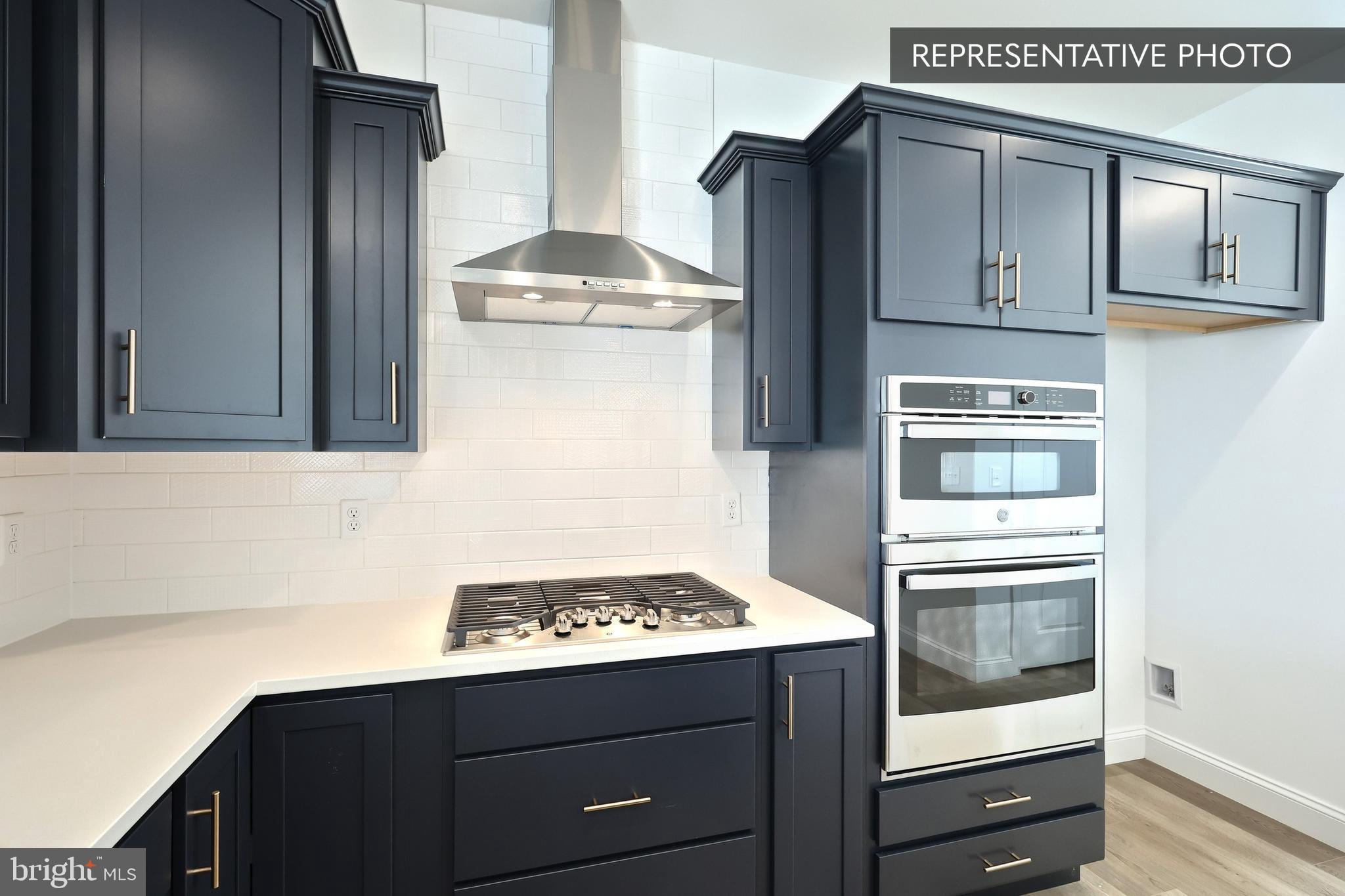 SUMMIT RIDGE - Residential